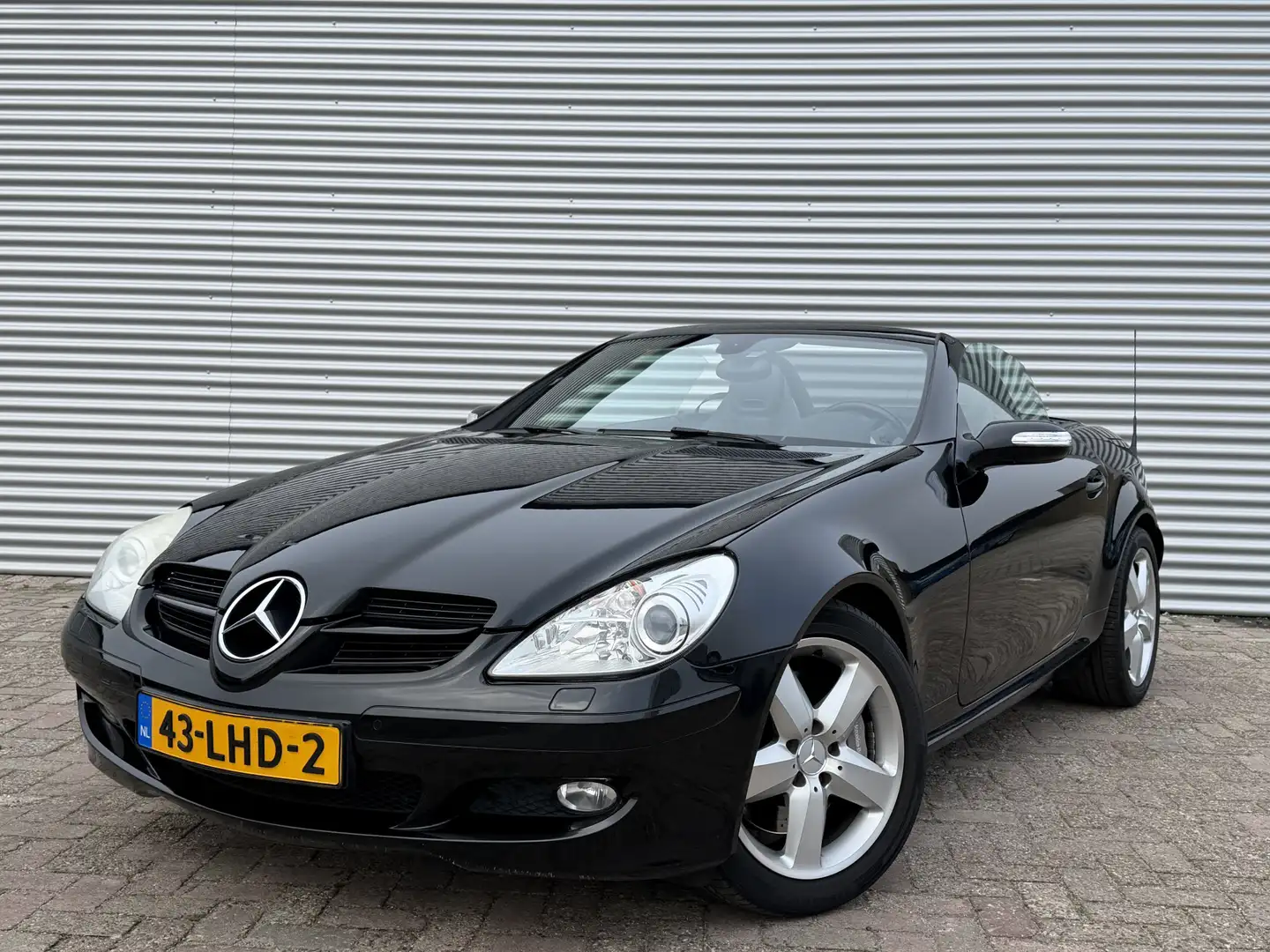 Mercedes-Benz SLK 350 | Nieuw Binnen! | Automaat | Stoelverwarming | Led Noir - 2
