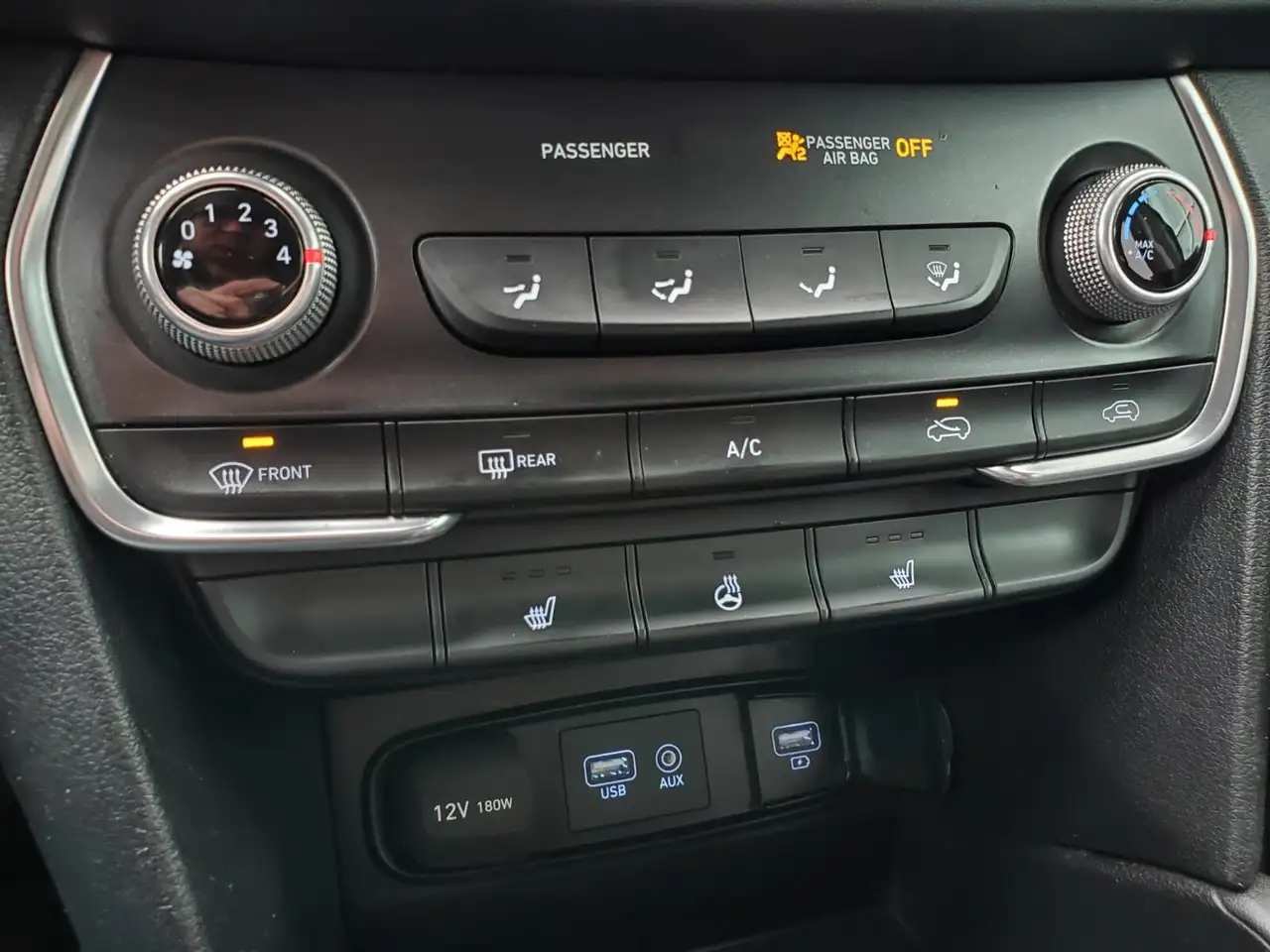 Hyundai SANTA FE снимка Hyundai SANTA FE