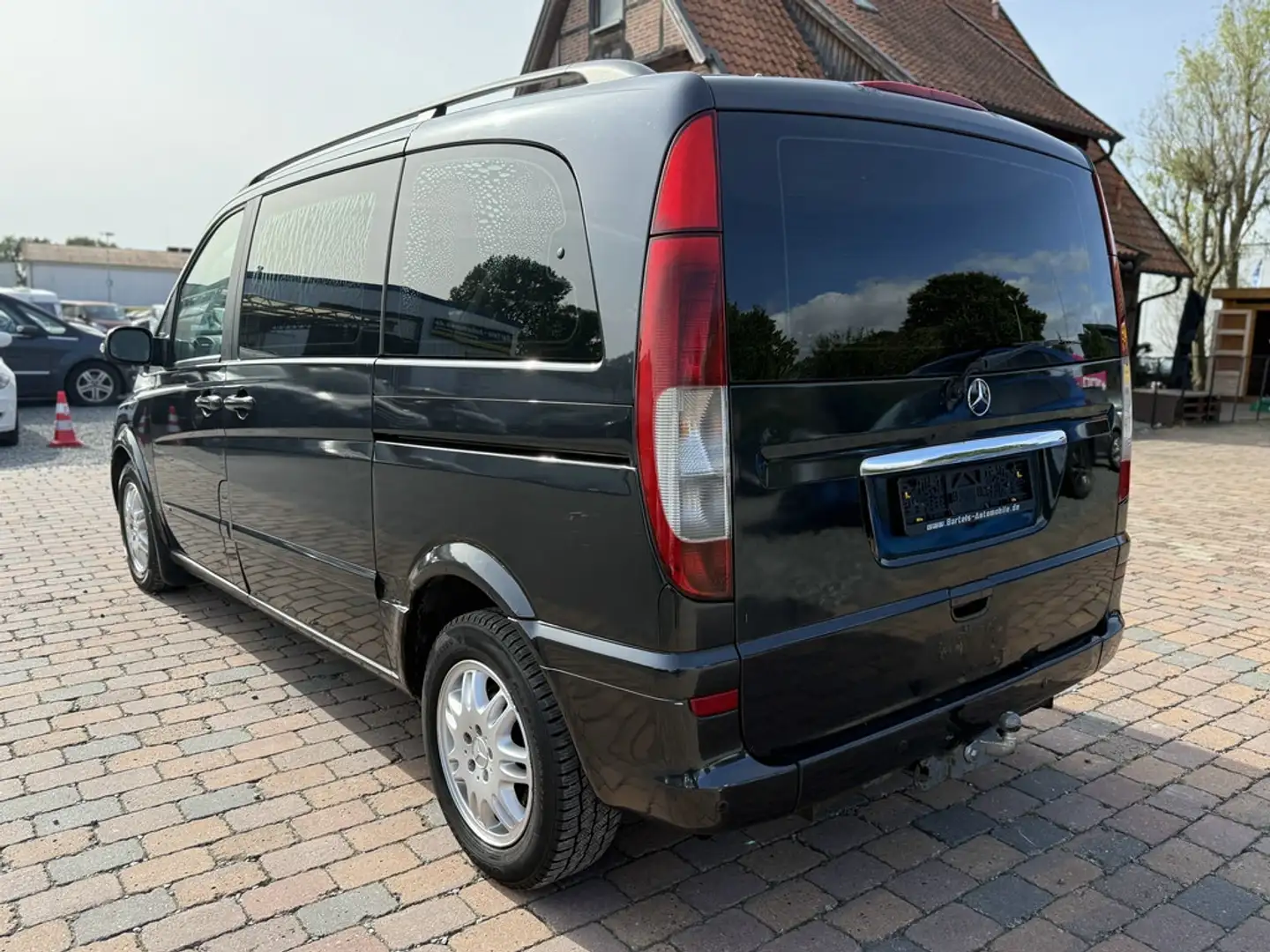 Mercedes-Benz Viano Ambiente 2.2 CDI, Allwetterreifen, Klima Blauw - 2