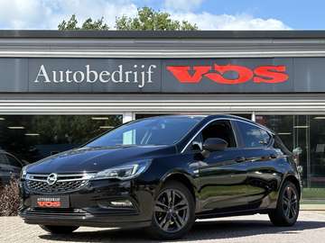 1.0 Turbo 120 Jaar Edition | Carplay | Cruise | Na