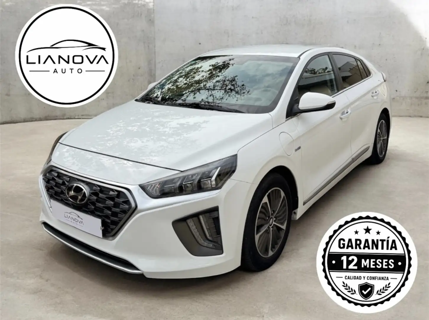 Hyundai IONIQ PHEV 1.6 GDI Klass Blanco - 1