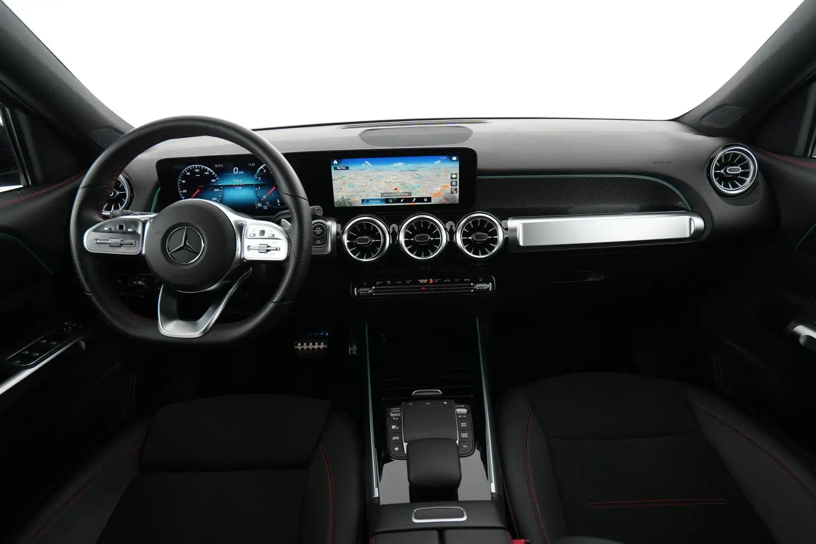 Mercedes-Benz GLB 180 AMG Line Grijs - 2