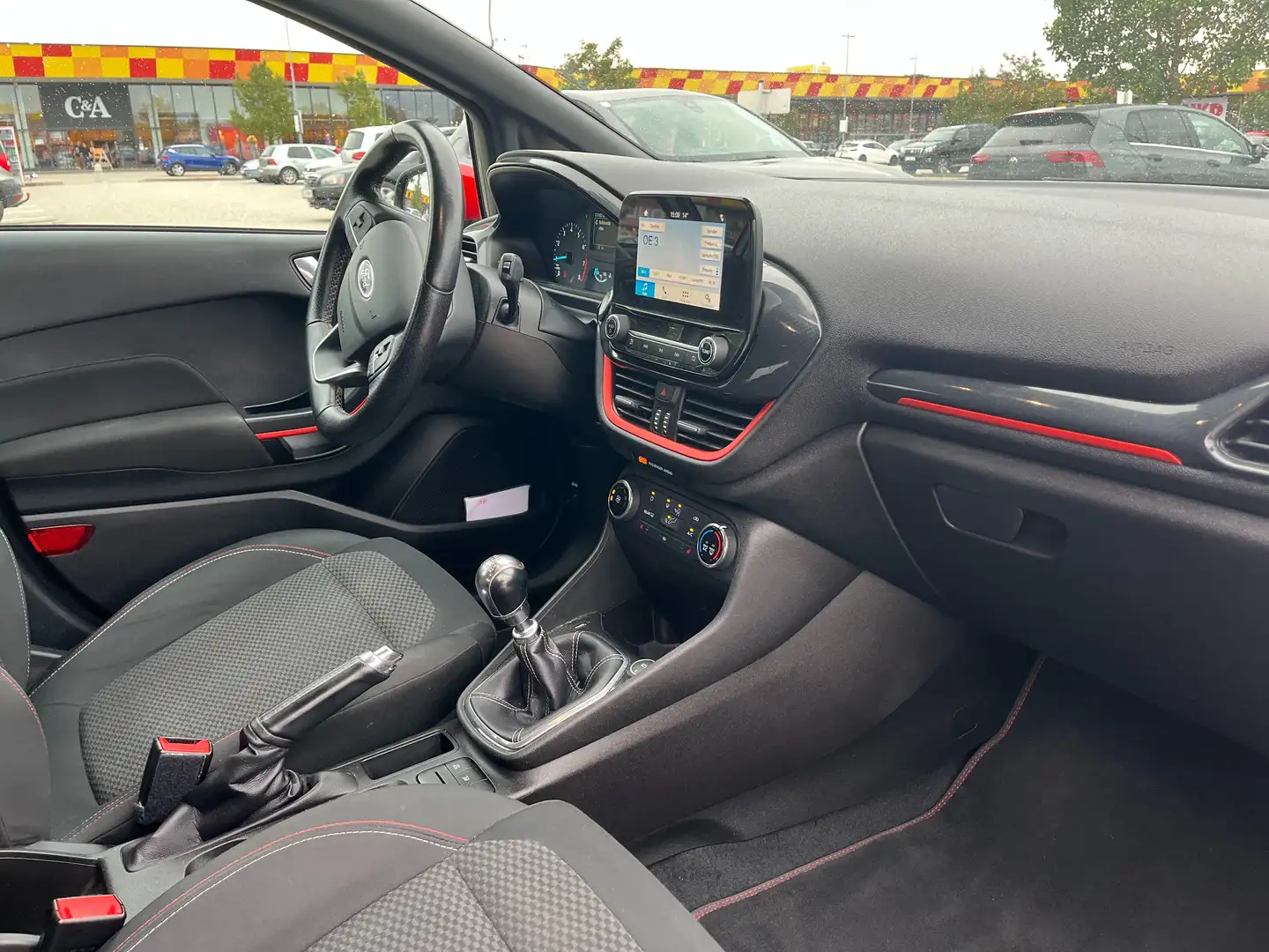 Ford Fiesta Fiesta Active 1,0 EcoBoost Start/Stop Active Schwarz - 2