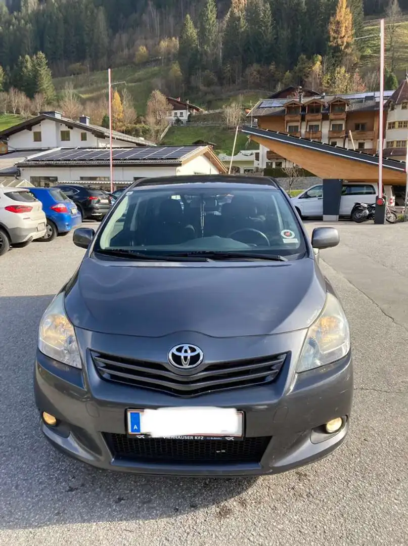 Toyota Verso Verso 2,0 D-4D 125 High DPF High - 2