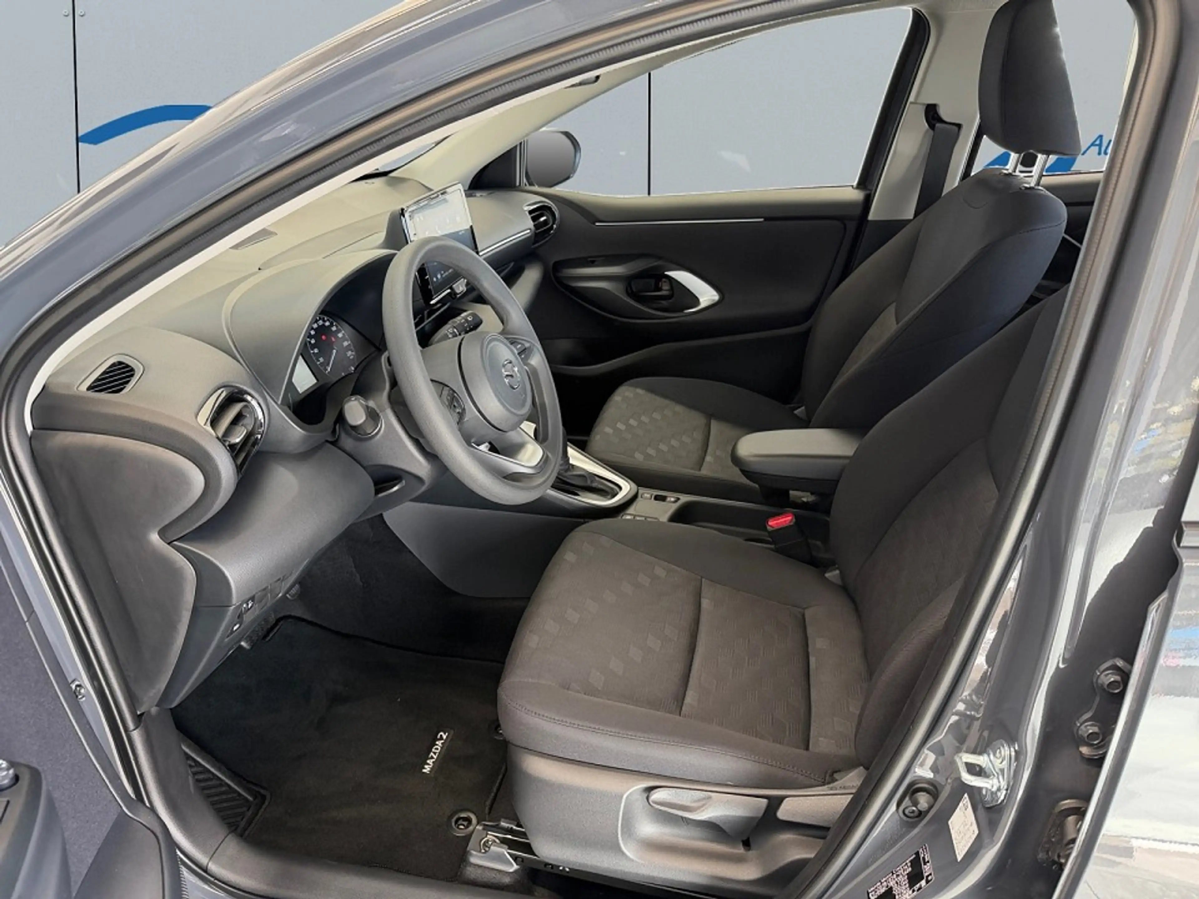Mazda 2 Hybrid 1.5L Hybrid VVT-i 116 Centre-Line — photo 10