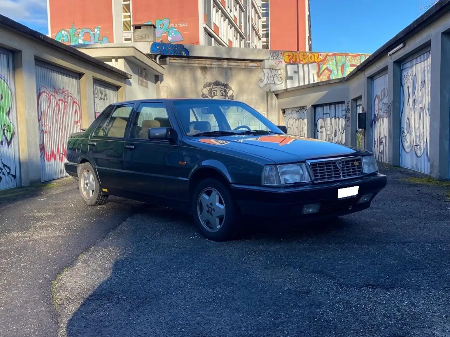 Lancia Thema Thema 8.32 Grau - 1