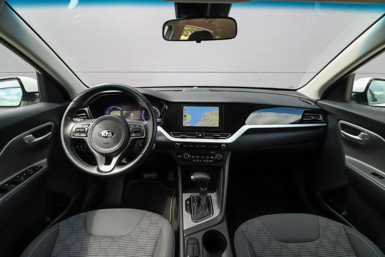 Kia Niro 1.6 GDi PHEV Edition | Adaptieve cruise | Rijklaar Wit - 2