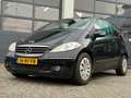Mercedes-Benz A 200 Avantgarde Schwarz - thumbnail 3
