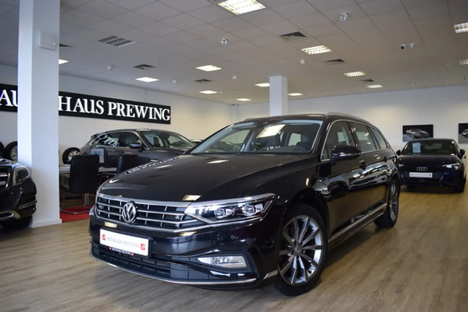 Volkswagen Passat Variant 1.5 TSI R-LINE/ACC/KAMERA/MATRIX Noir - 1