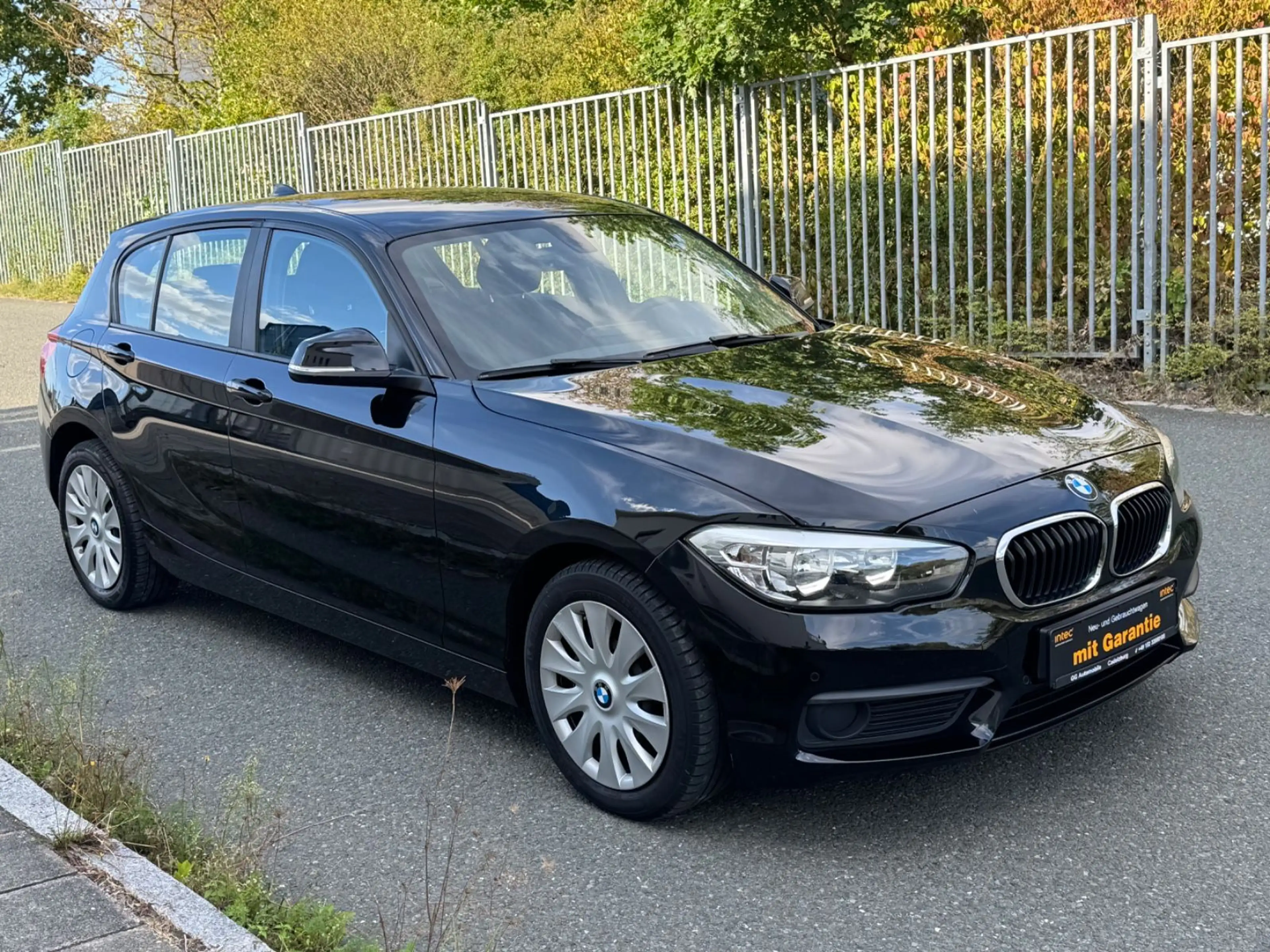 BMW 116 1 Lim. 1.5 d Automatik 85 KW Navi Klima PDC — photo 13