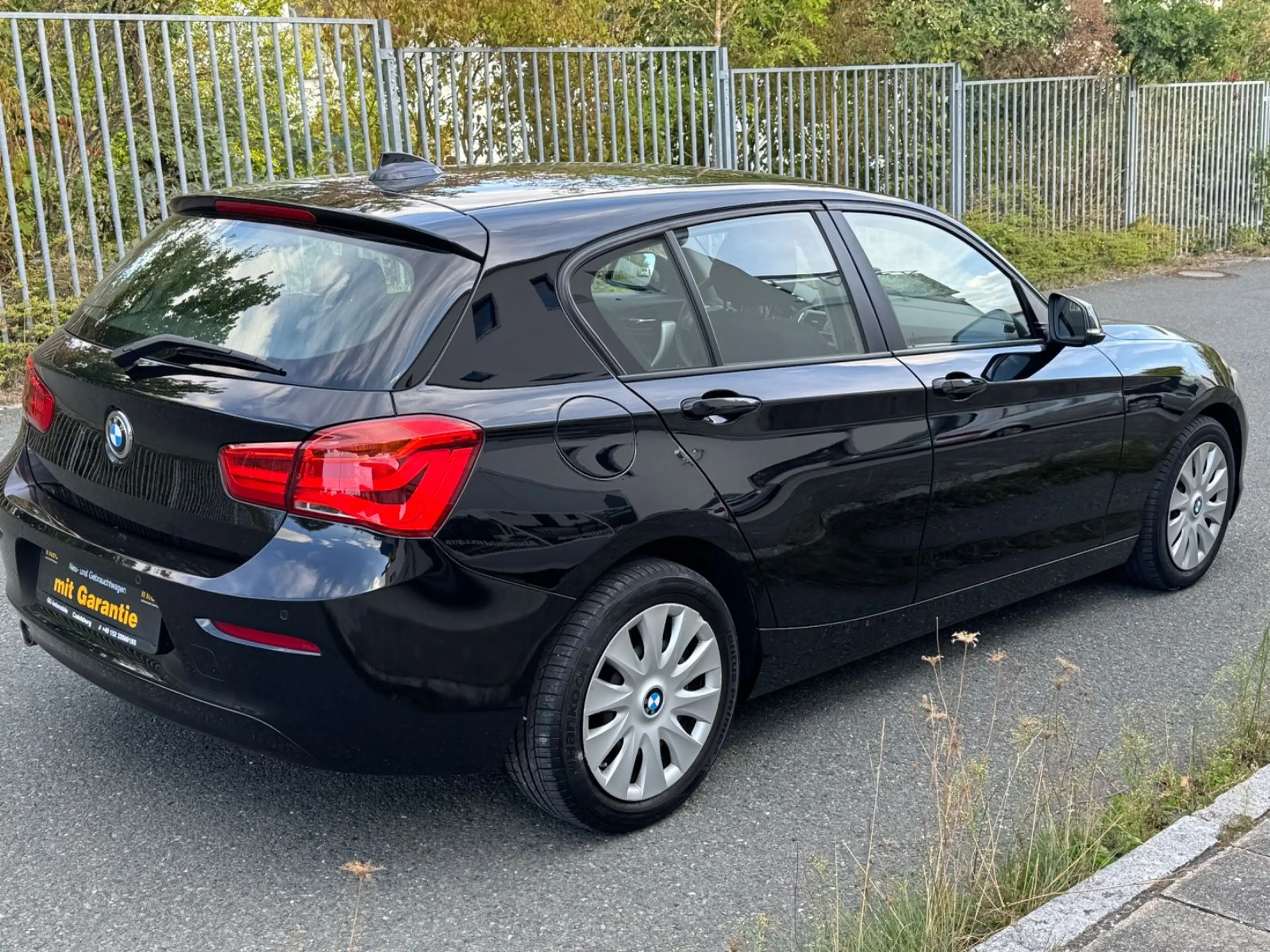 BMW 116 1 Lim. 1.5 d Automatik 85 KW Navi Klima PDC — photo 6