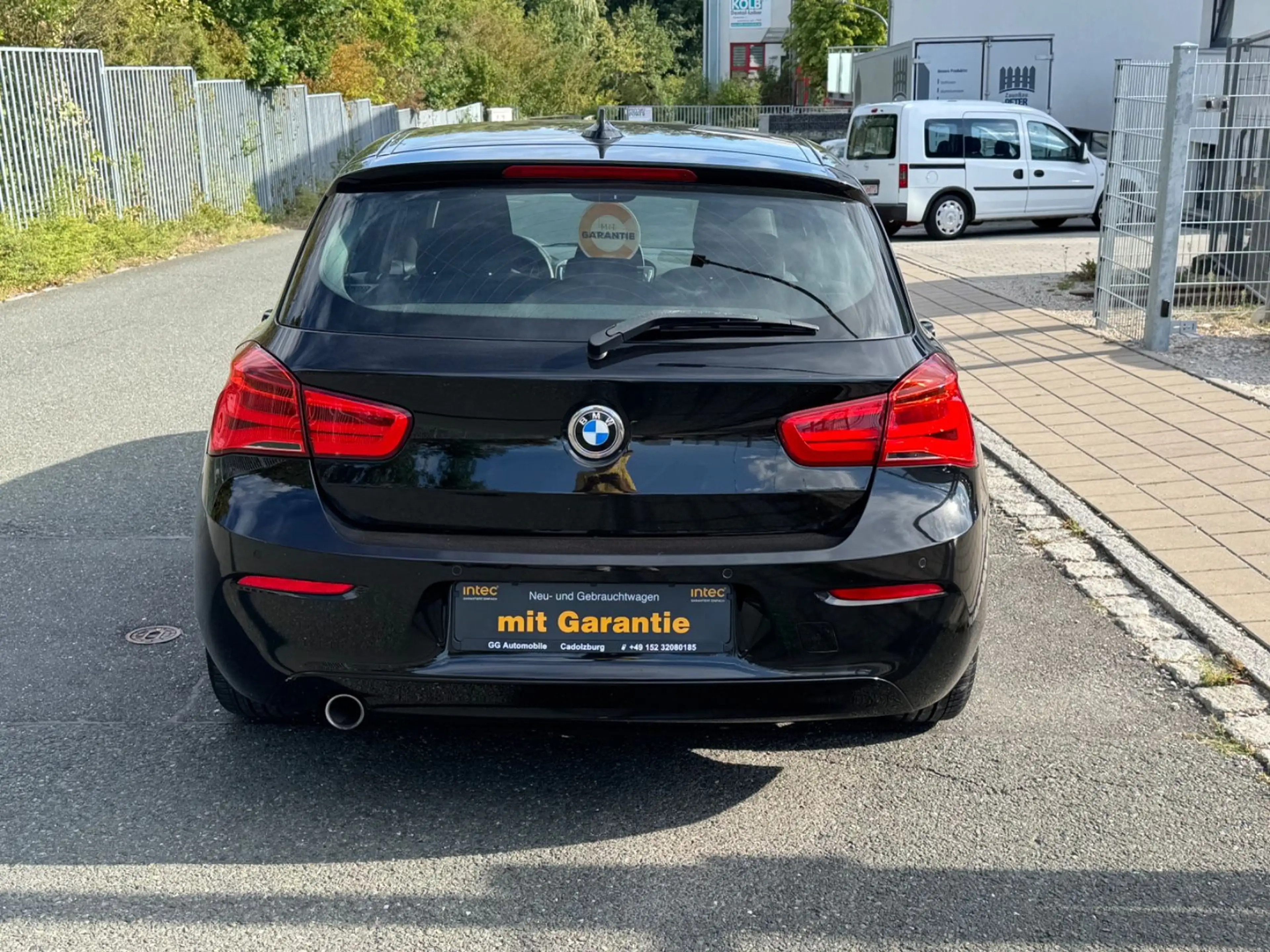 BMW 116 1 Lim. 1.5 d Automatik 85 KW Navi Klima PDC — photo 4
