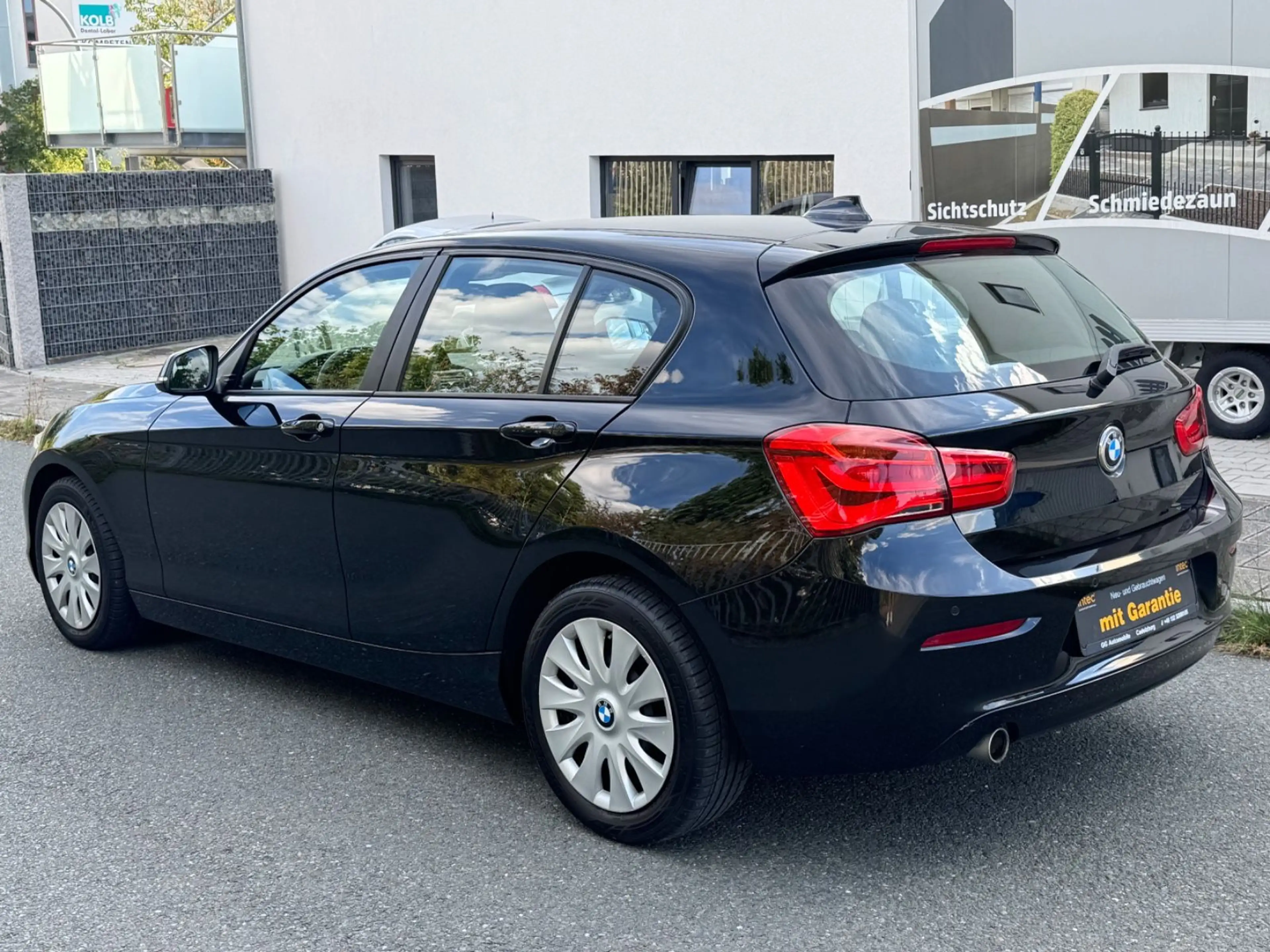 BMW 116 1 Lim. 1.5 d Automatik 85 KW Navi Klima PDC — photo 14