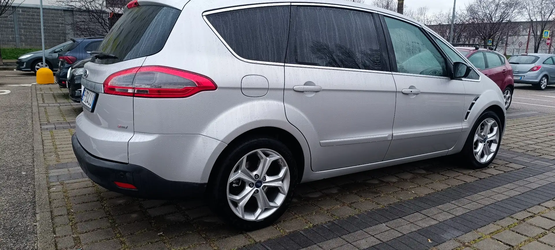 Ford S-Max 1.6 tdci + 115cv - 2