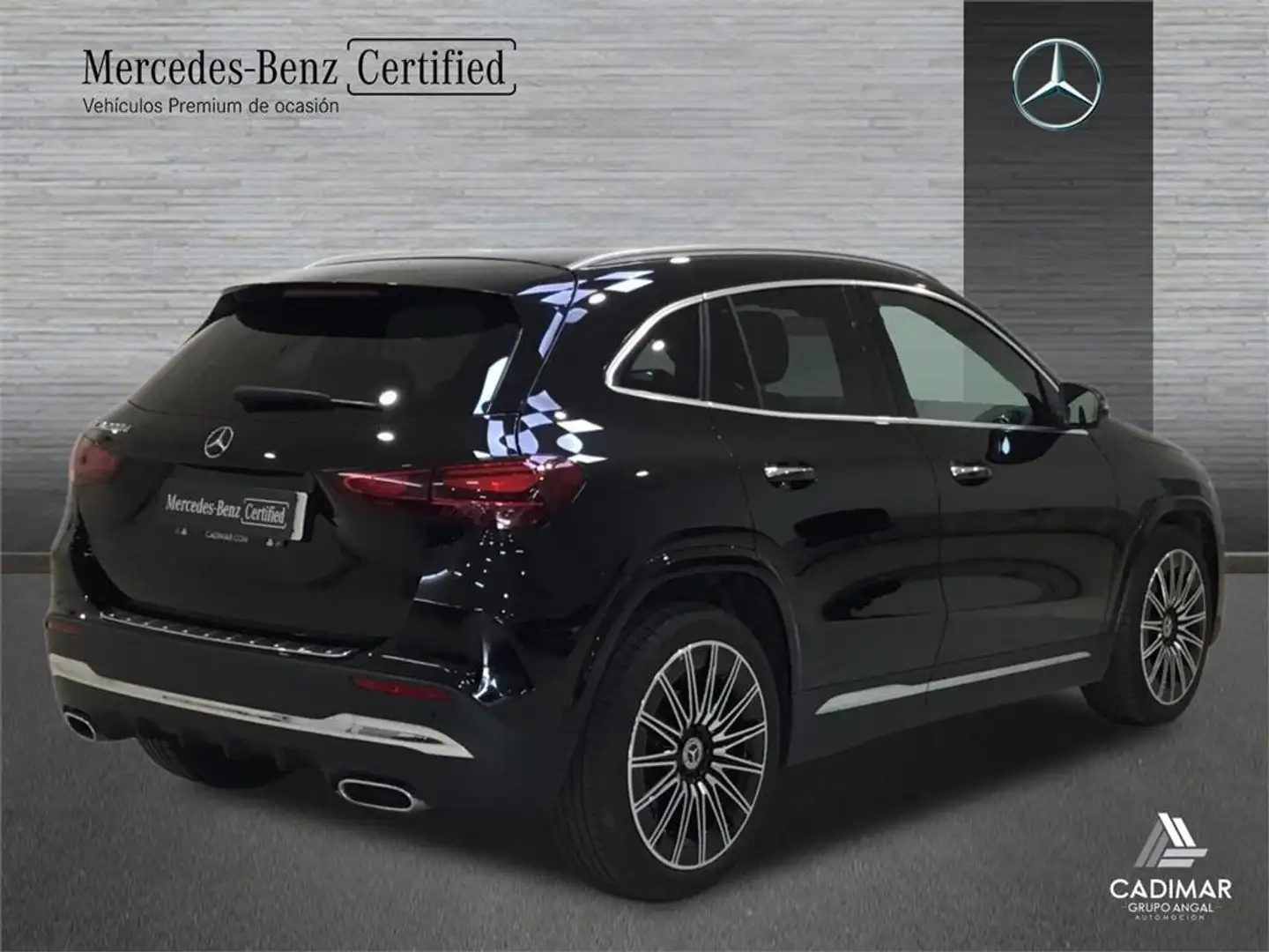 Mercedes-Benz GLA 200 D - 2