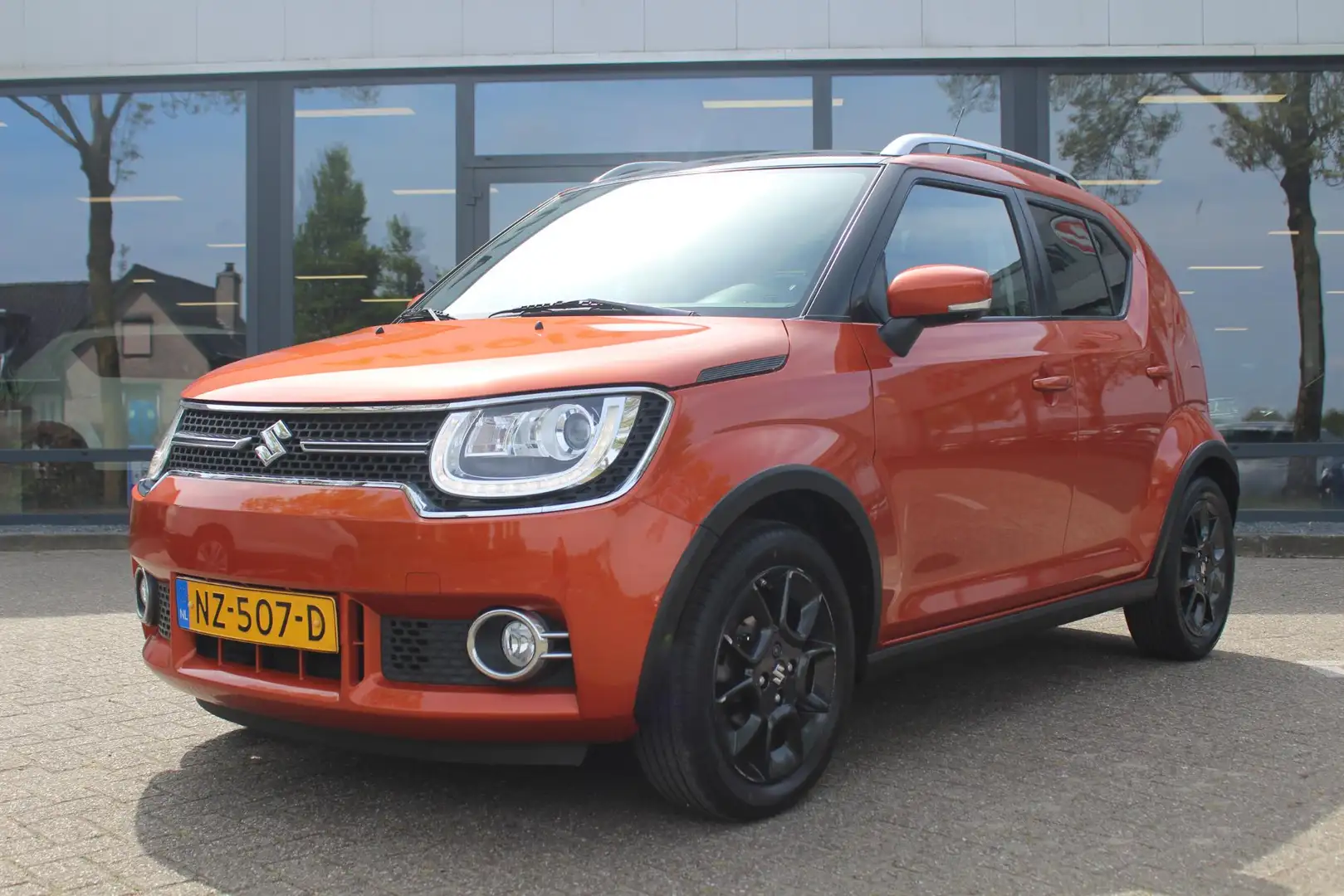 Suzuki Ignis 1.2 Stijl Smart Hybrid Oranje - 2