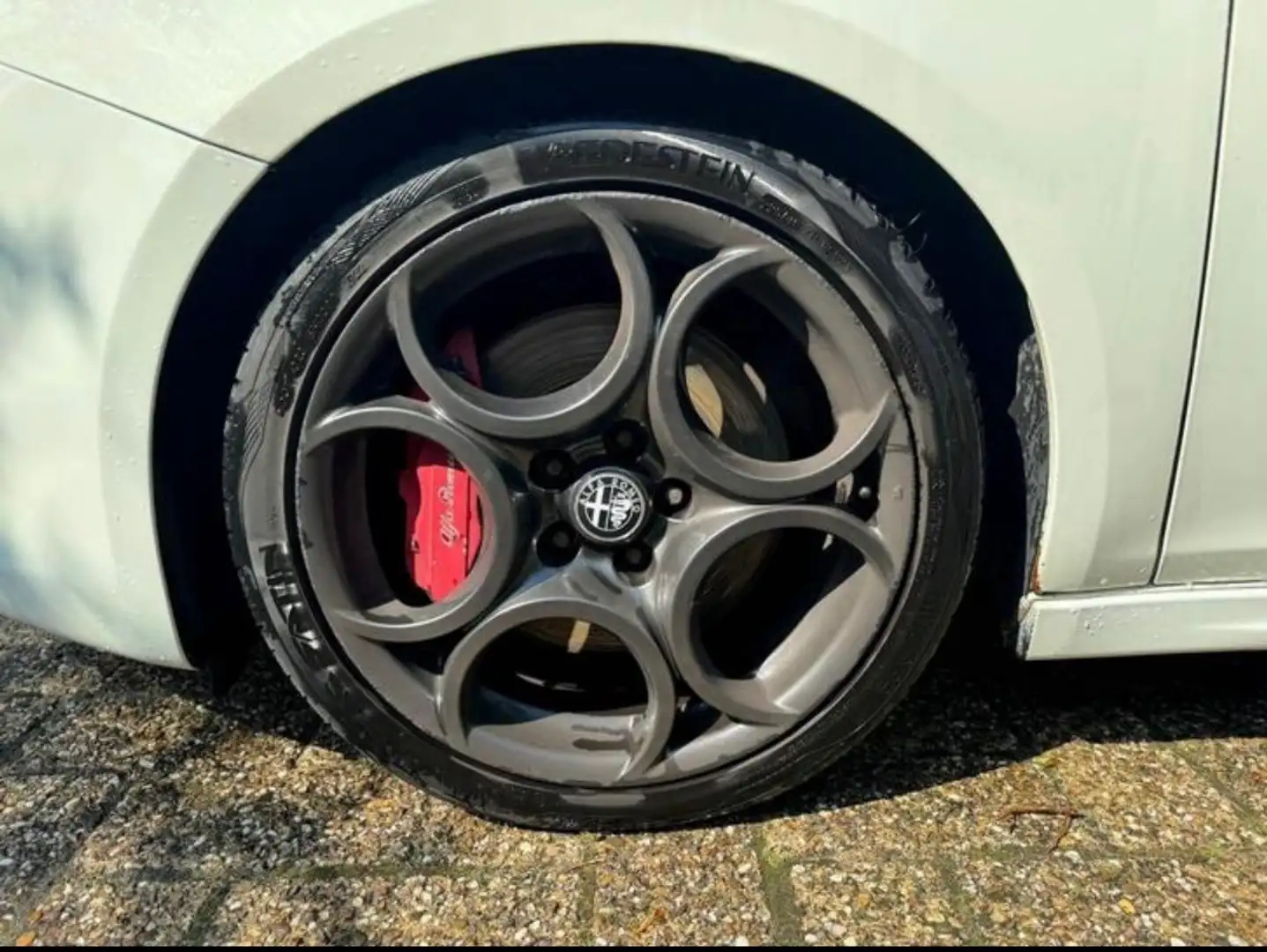 Alfa Romeo Giulietta Giulietta 1.7 TBi Quad. V. Wit - 2