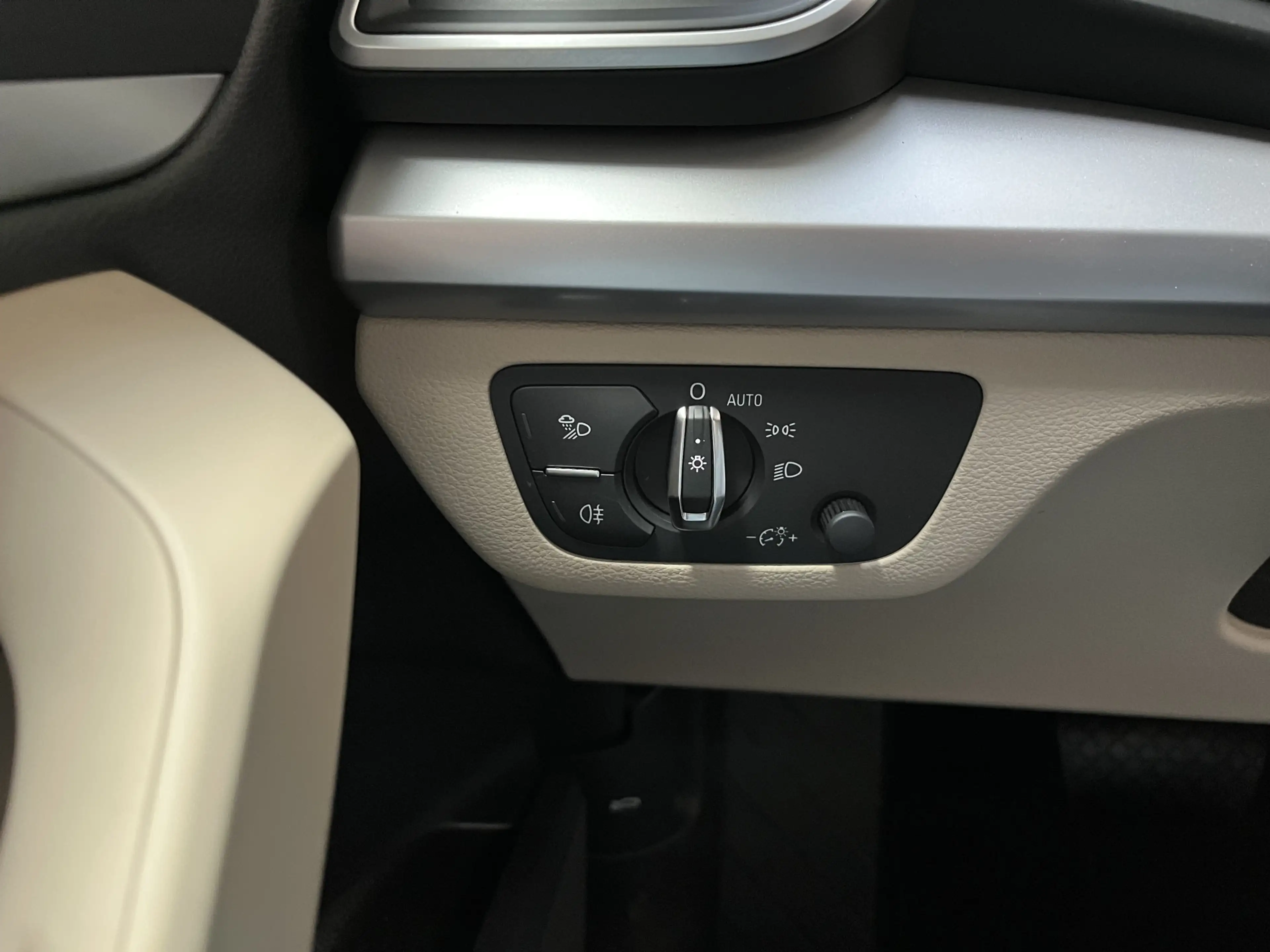 Audi Q5 50 TFSI e Advanced edition / AUTOMAAT/ LEER/ ELEKT — photo 15