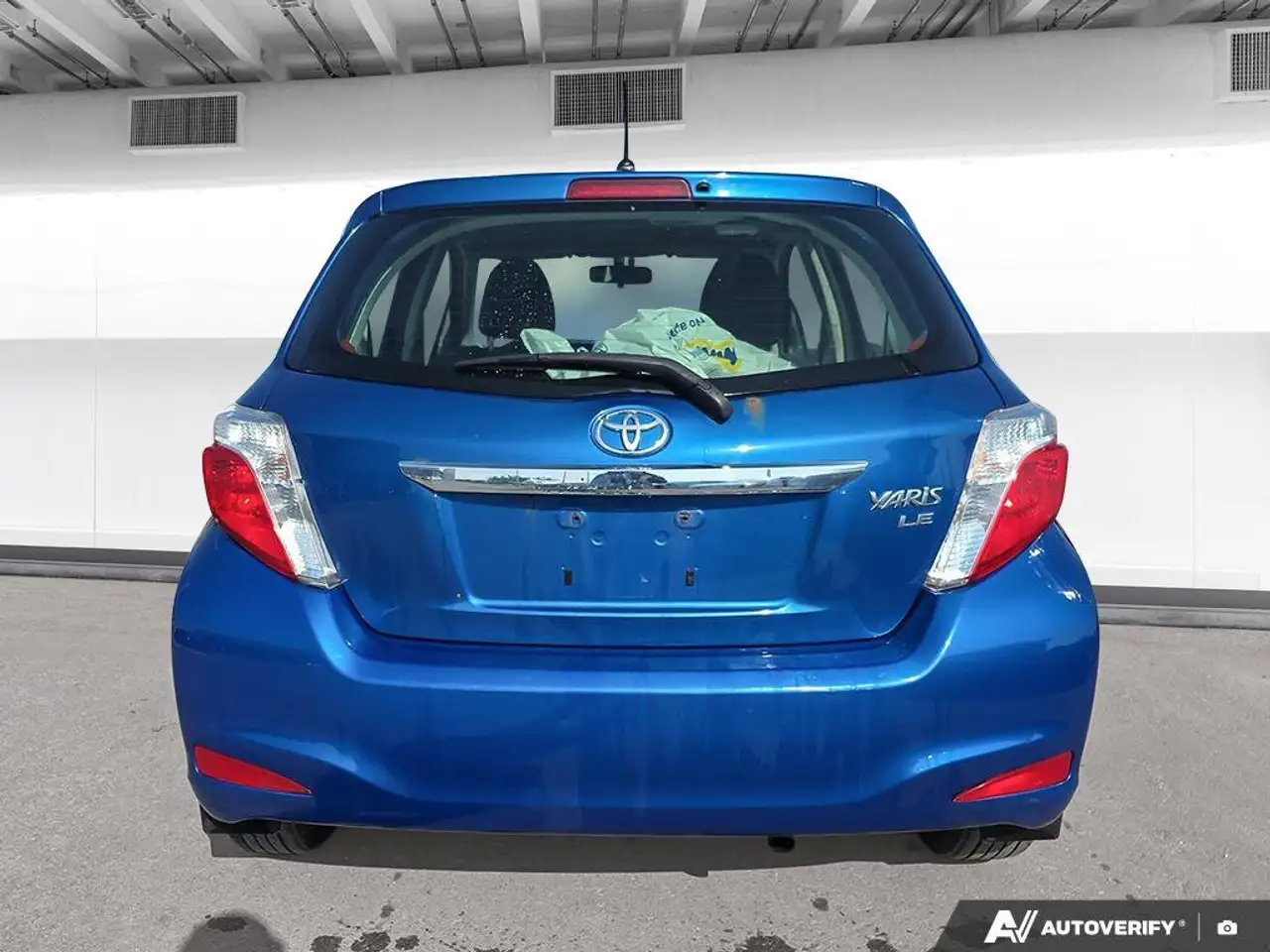 Toyota Yaris снимка Toyota Yaris