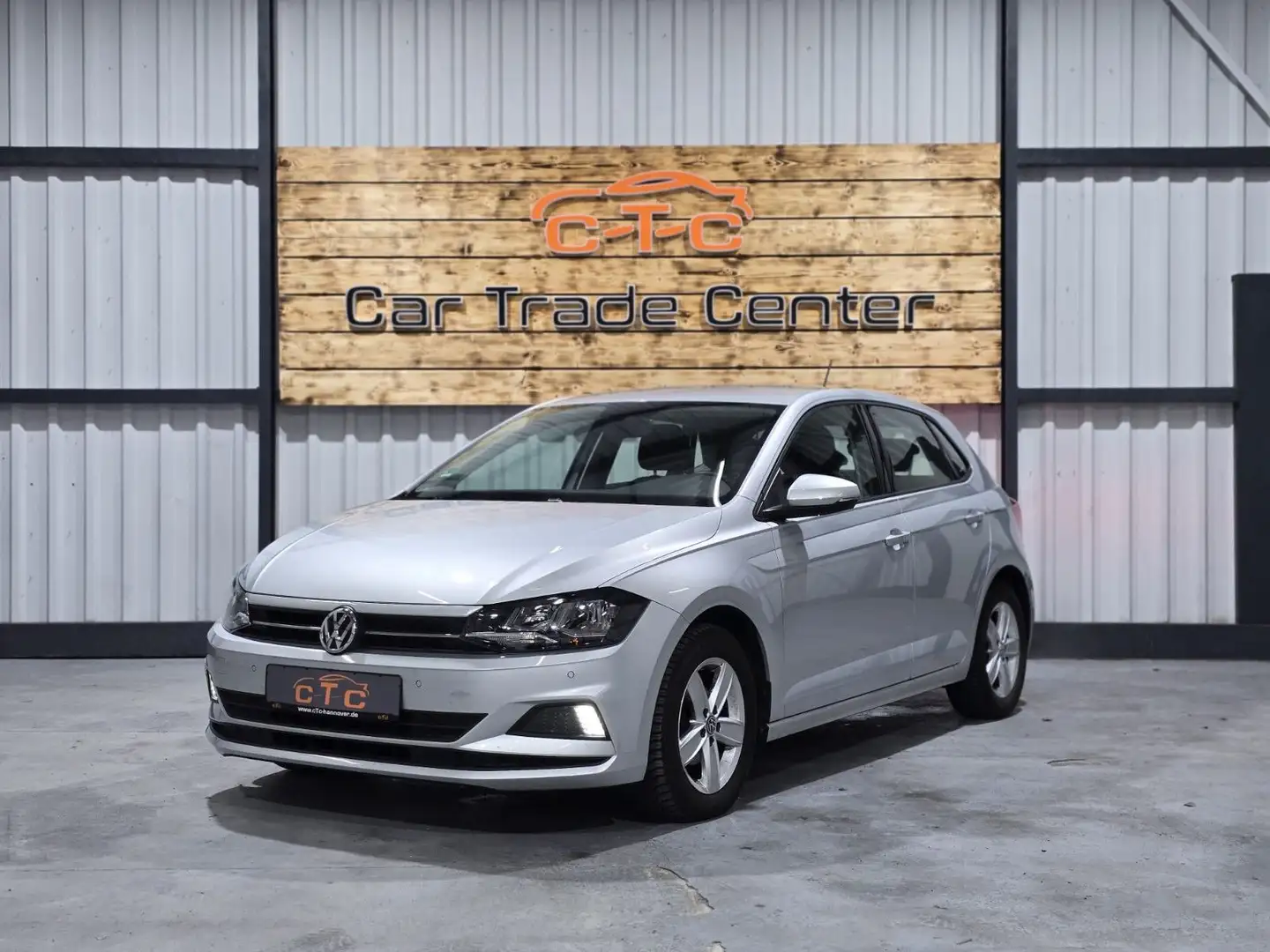 Volkswagen Polo VI Comfortline/2Hd/Navi/Klima/EU6/TÜV-NEU Argent - 1