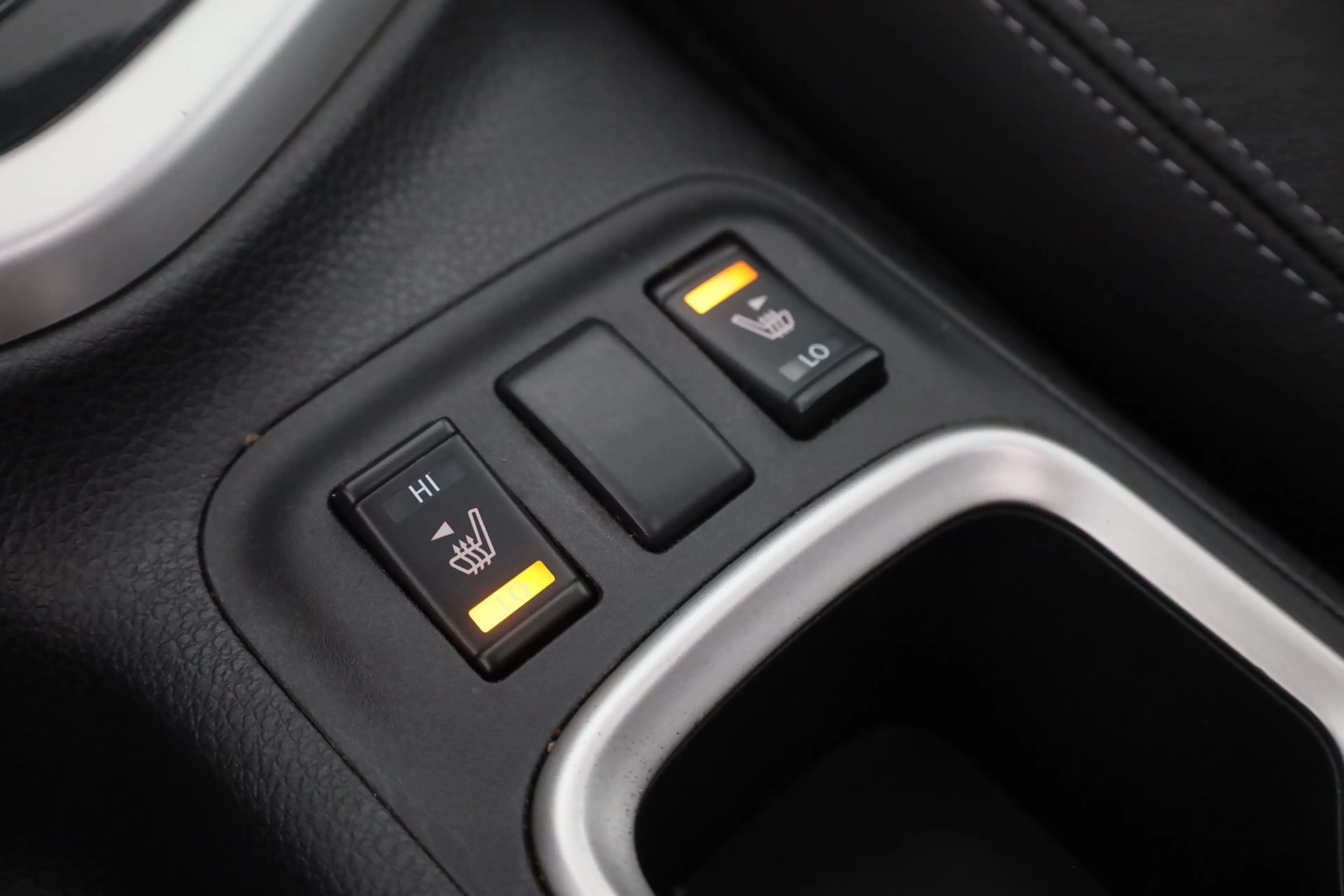 Nissan Navara 2.3 dCi 4x4 Tekna LED Navi 360° Leder AHK — photo 15