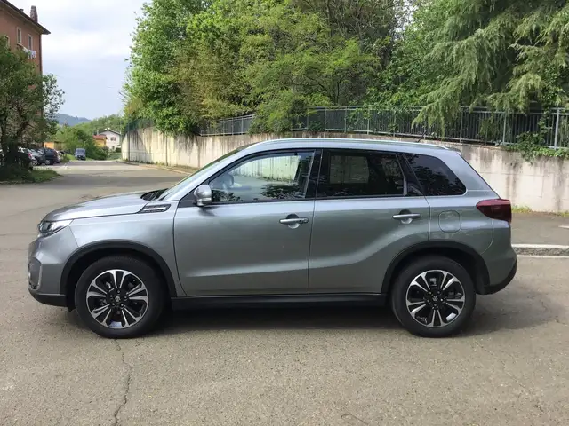 Suzuki Vitara 1.5h 140v Starview 4wd allgrip auto   COME  NUOVA
