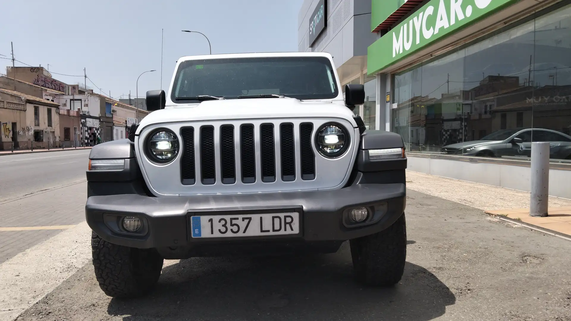 Jeep Wrangler Unlimited 2.0T GME Rubicon 8ATX Blanco - 2