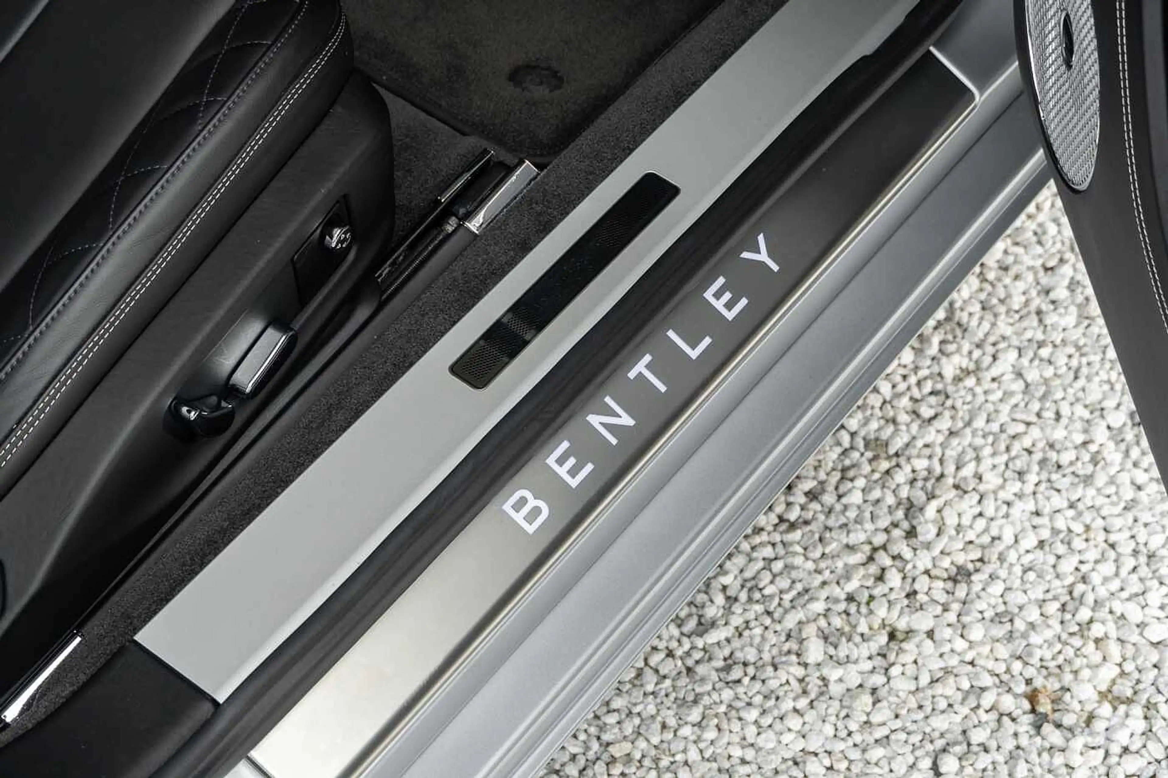 Bentley Continental GT W12 MULLINER ** 67500 km ** 22'Alu — photo 11