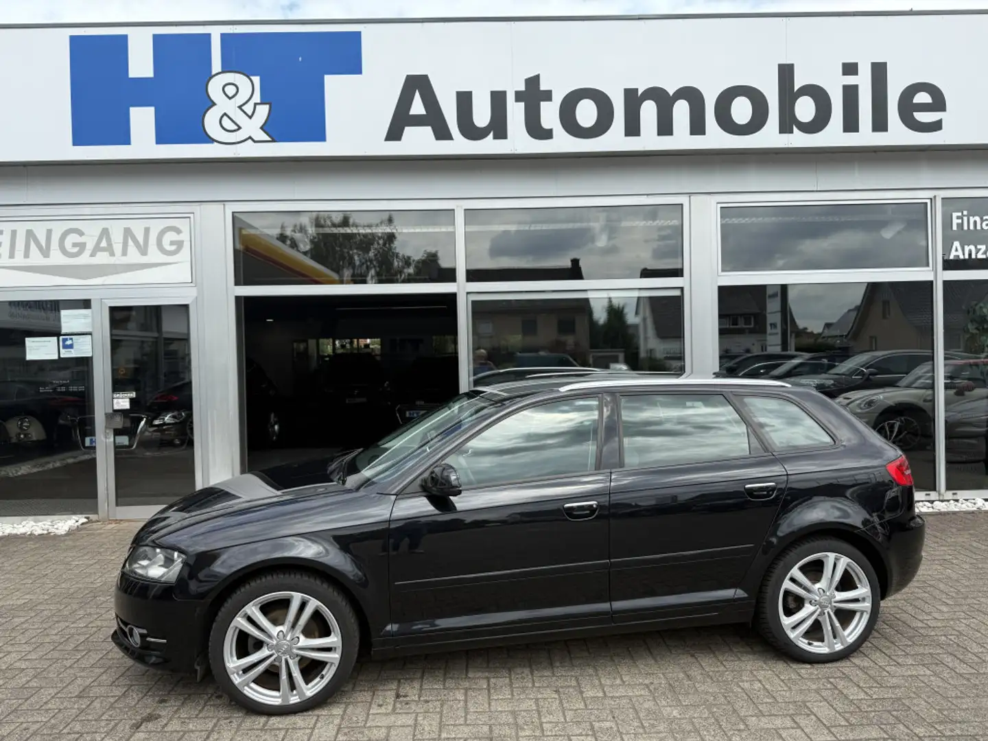 Audi A3 1.4 TFSI Attraction AppleCarPlay - 1
