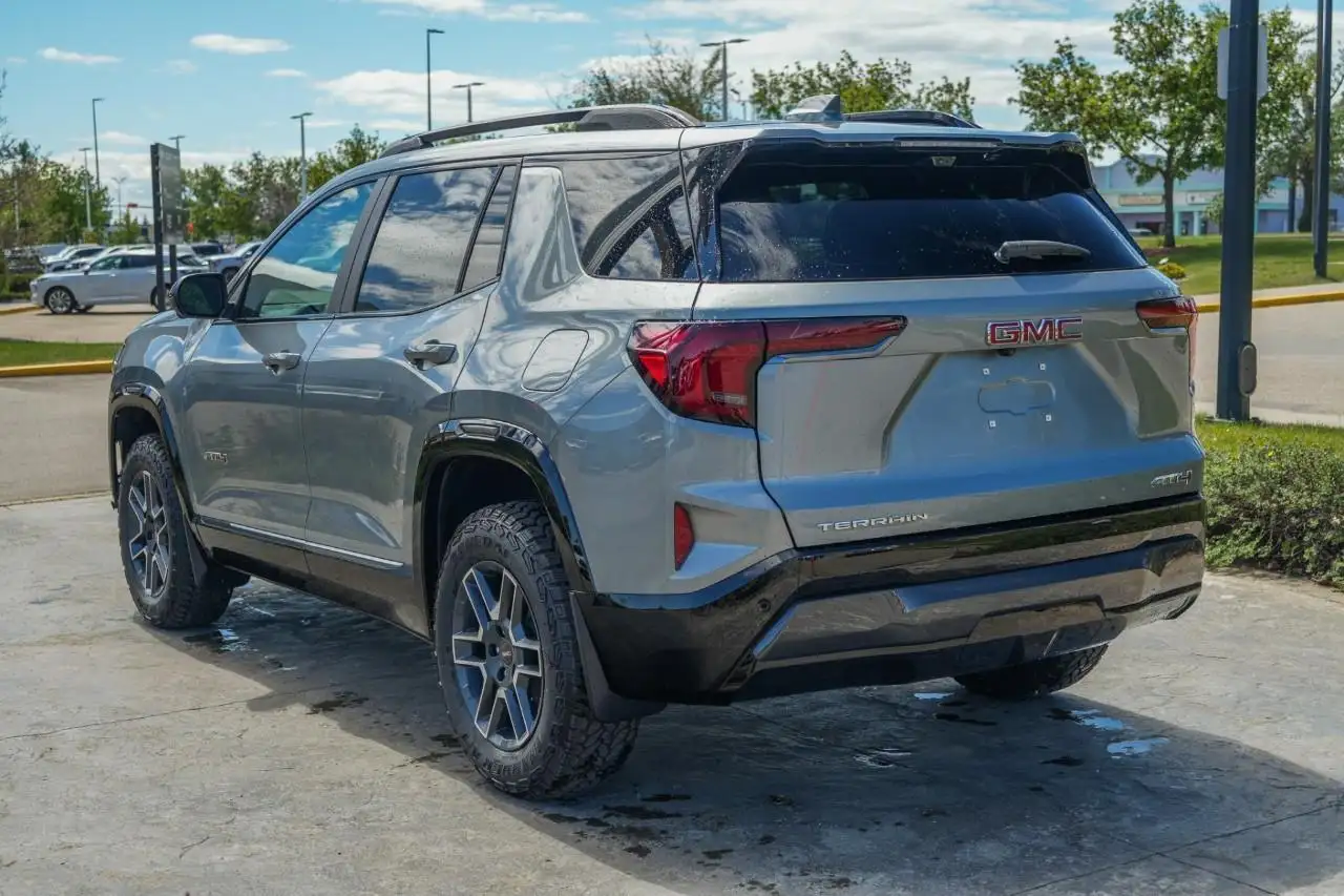 GMC Terrain снимка GMC Terrain