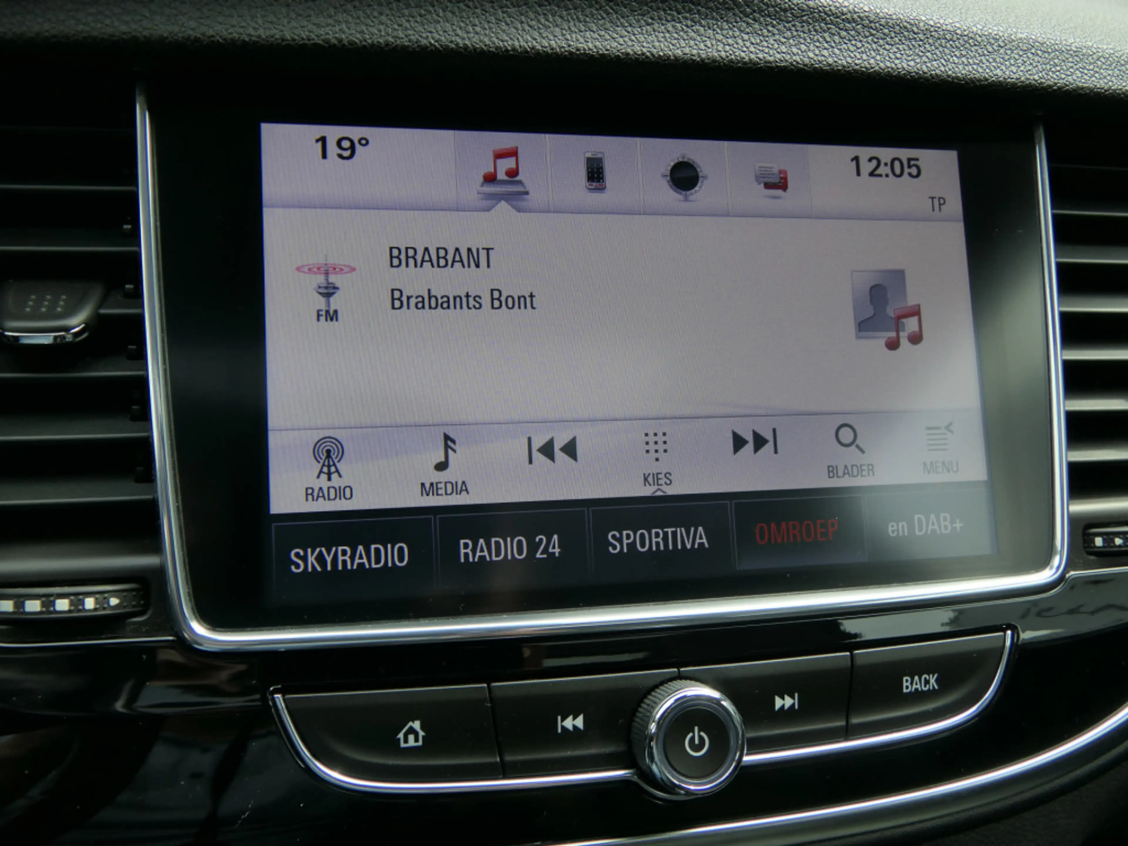 Opel Mokka X 1.4 Turbo Innovation Automaat | Schuif/-kanteldak — photo 26
