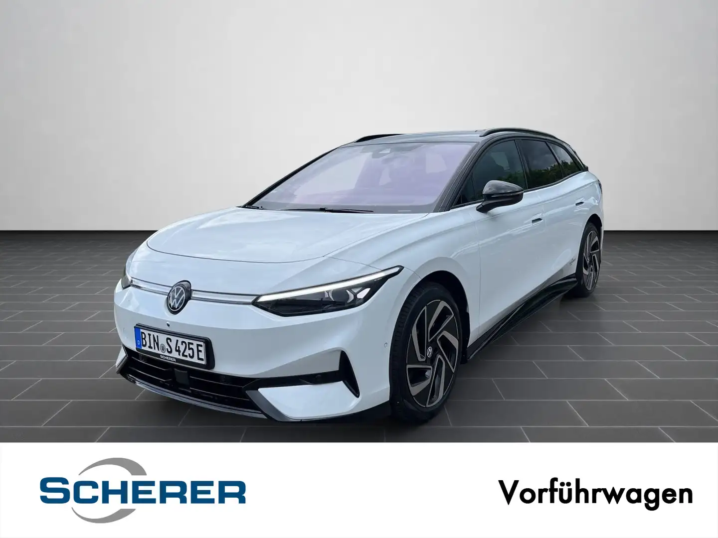 Volkswagen ID.7 Tourer Pro IQ.Drive|AHK|HUD|HarmannKardon Weiß - 1