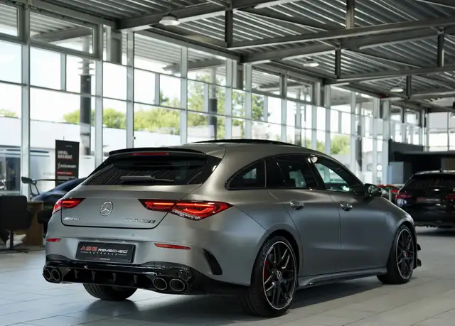 Mercedes-Benz Cla view 10