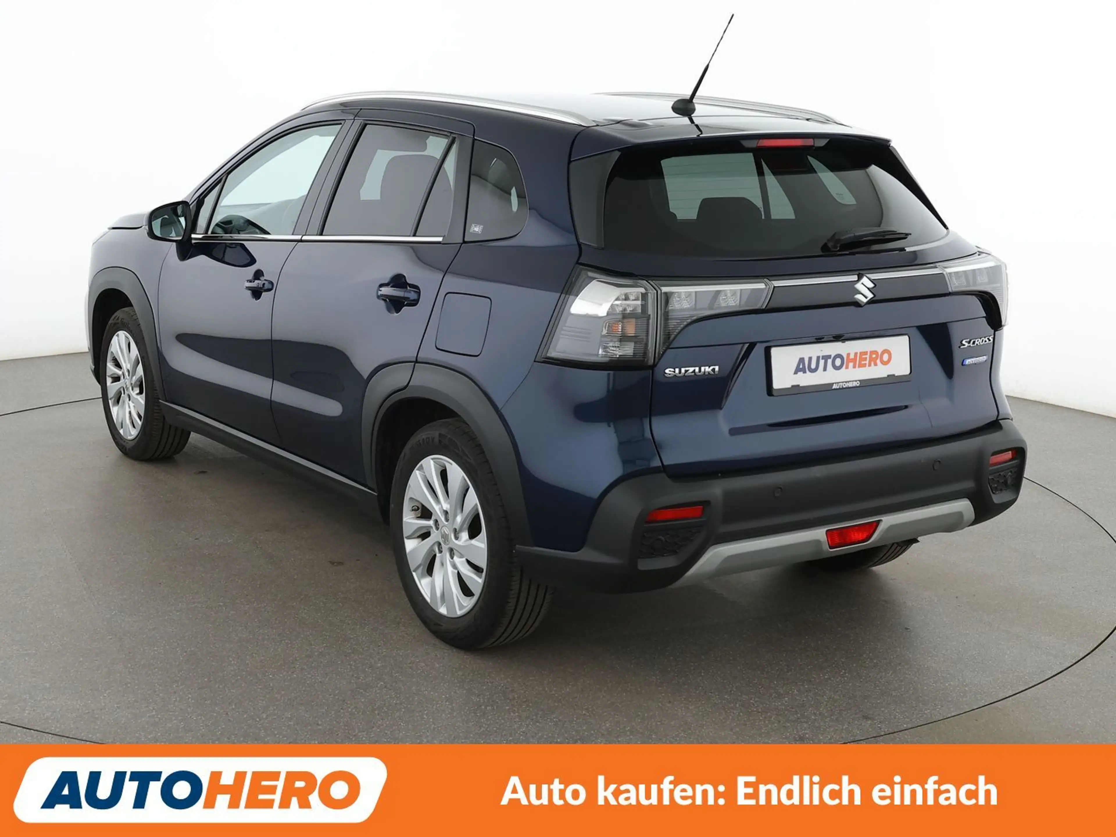 Suzuki SX4 S-Cross 1.4 BoosterJet Comfort *NAVI*LED*ACC*PDC*SHZ* — photo 4