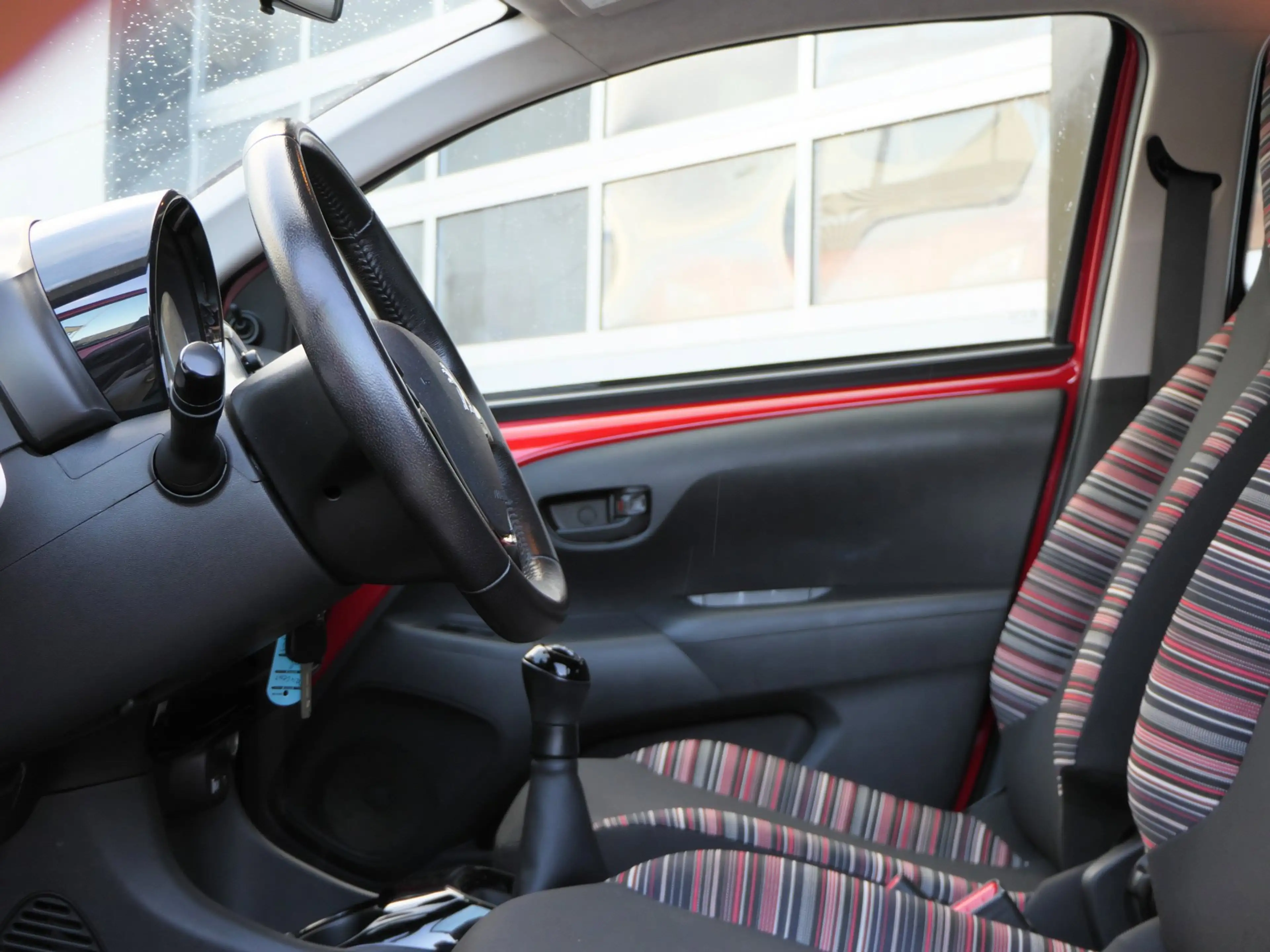 Peugeot 108 1.2 Allure 82PK! 5-Deurs | LM Velgen | Bluetooth | — photo 7