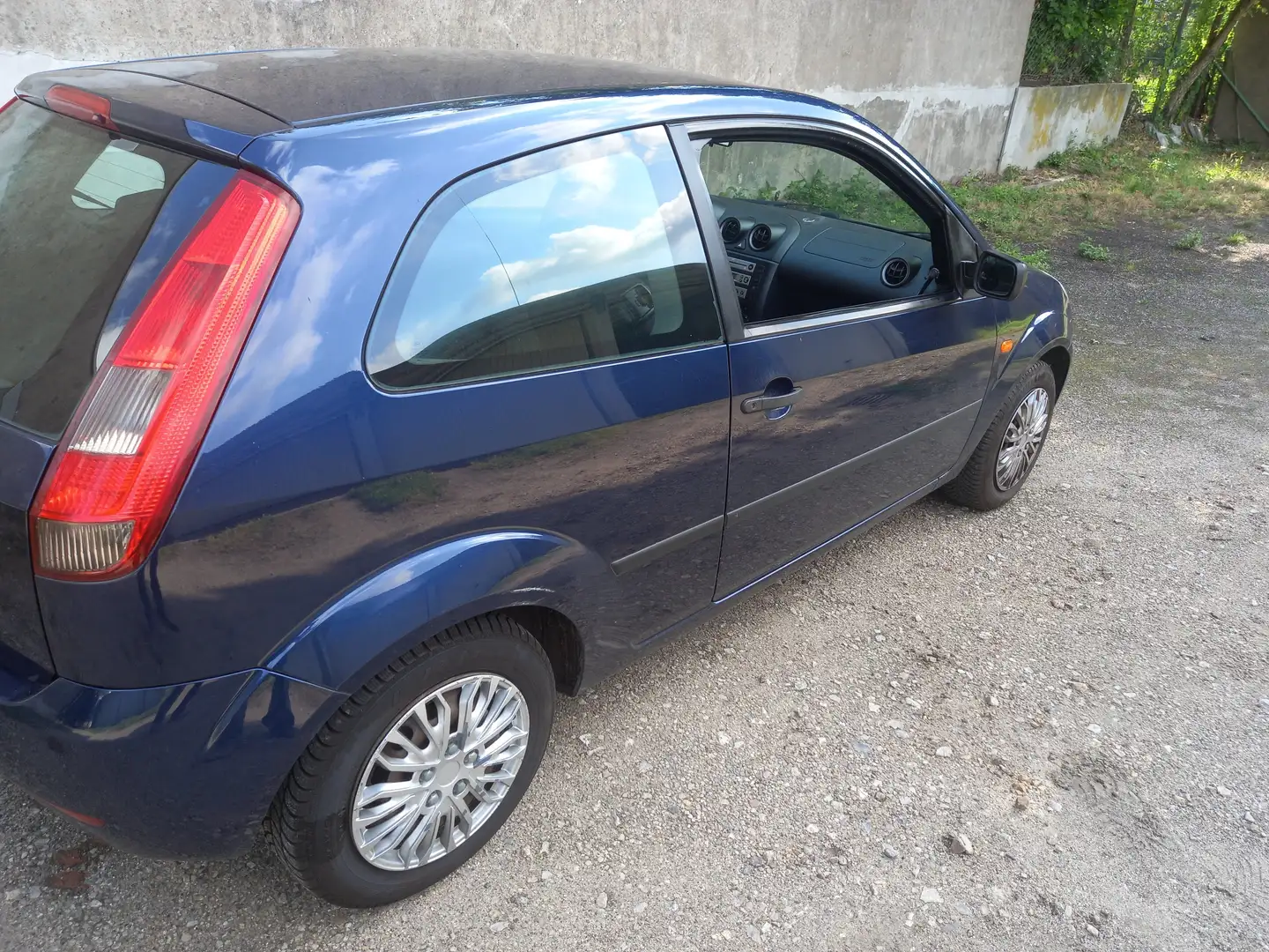 Ford Fiesta FIESTA-1,3-KLIMA-AHK-SERVO-ABS-TOP-ZUSTAND Blau - 2