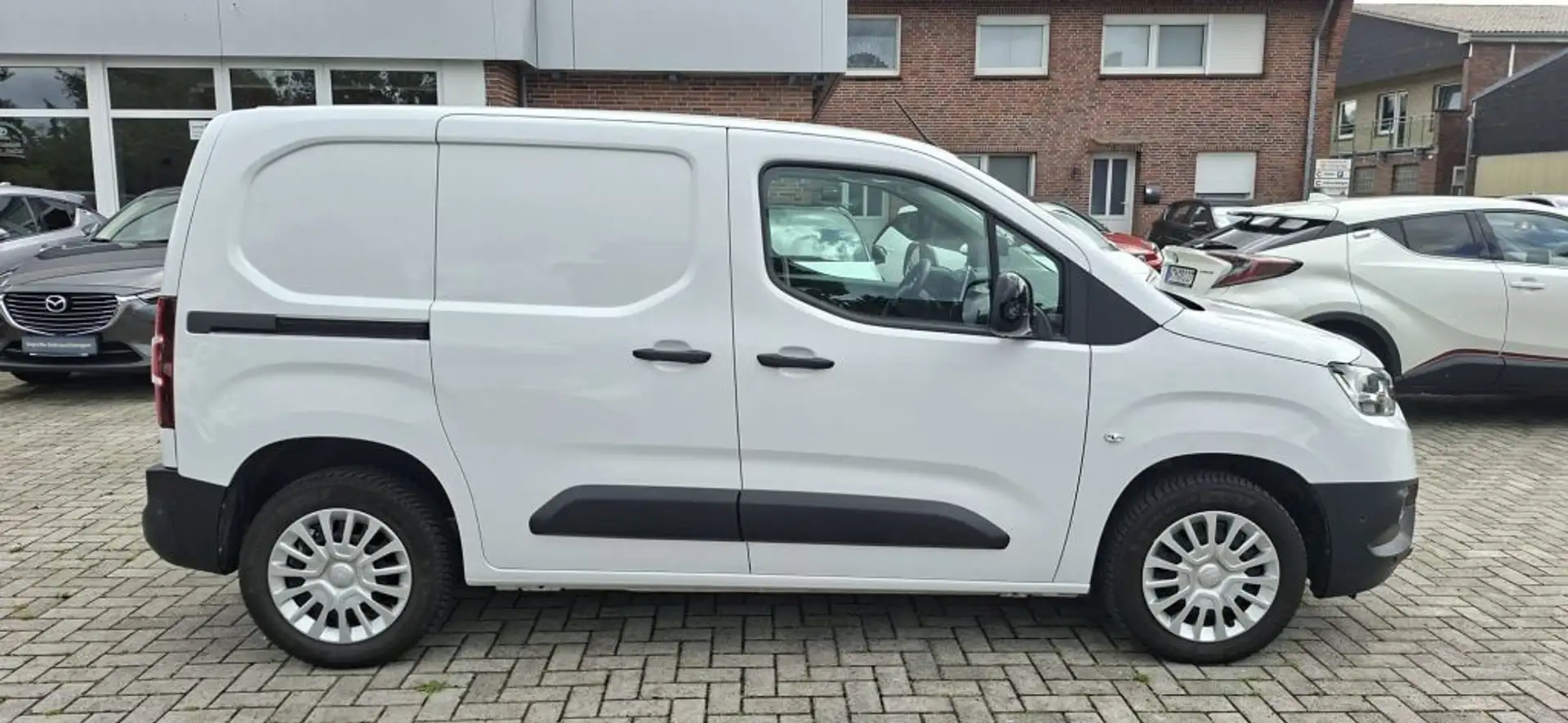 Toyota Proace City L1 1,5-l D-4D S&S Meister - 2