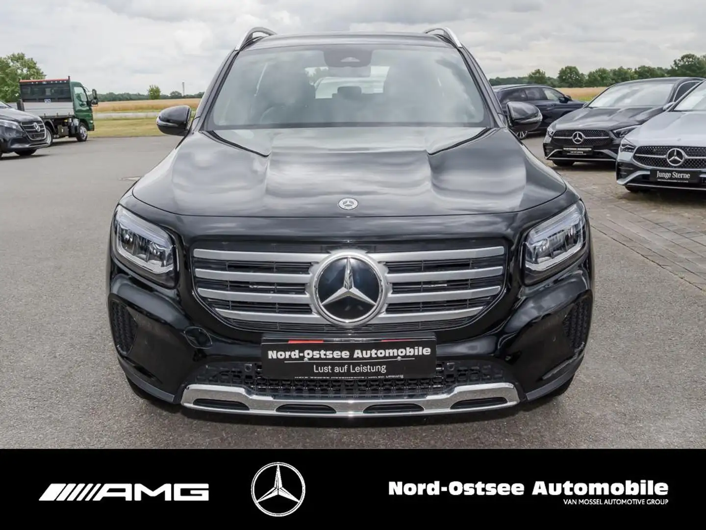 Mercedes-Benz GLB 200 d PROGRESSIVE 7SITZE DISTRO 360° KAMERA Schwarz - 2
