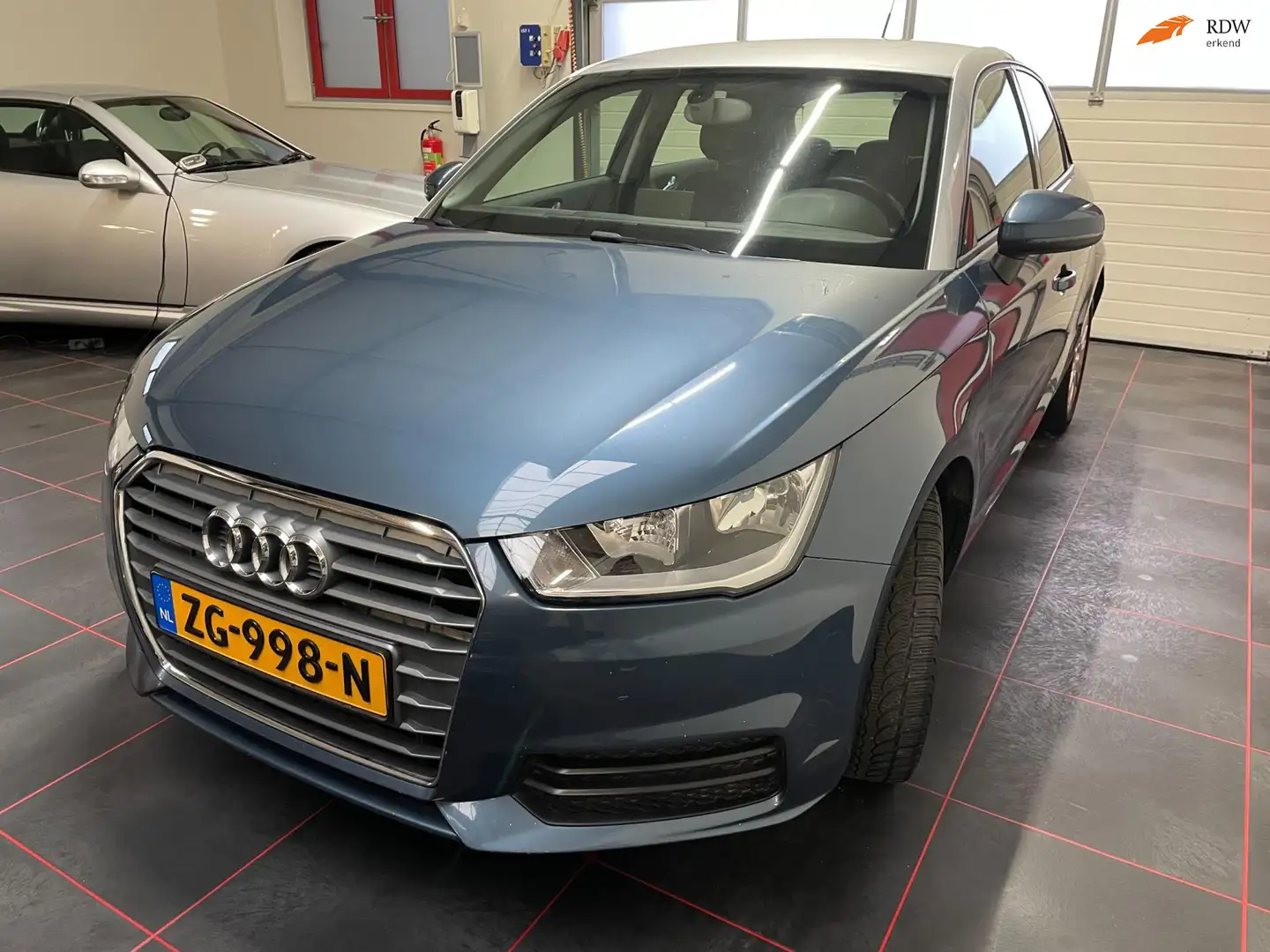 Audi A1 Sportback 1.4 TFSI Design Pro Line Plus Bleu - 1