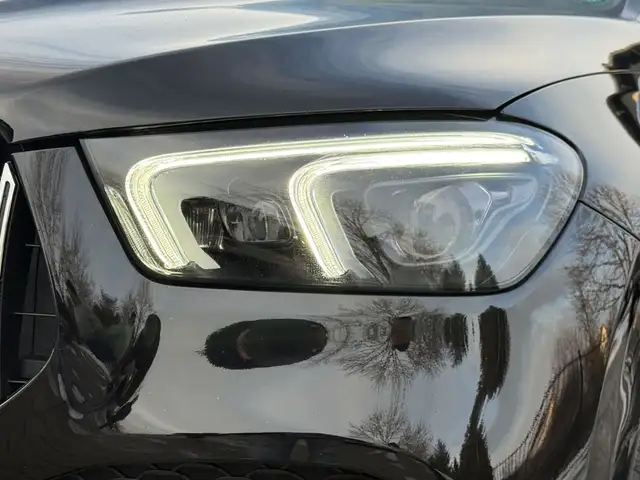 Mercedes-Benz Gle view 14