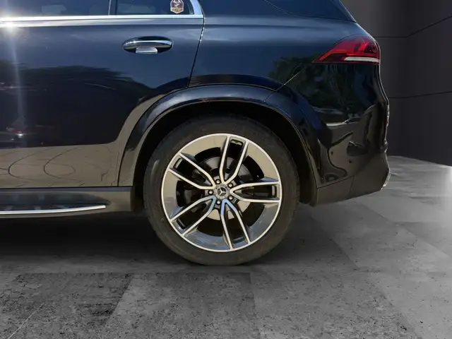 Mercedes-Benz Gle view 10
