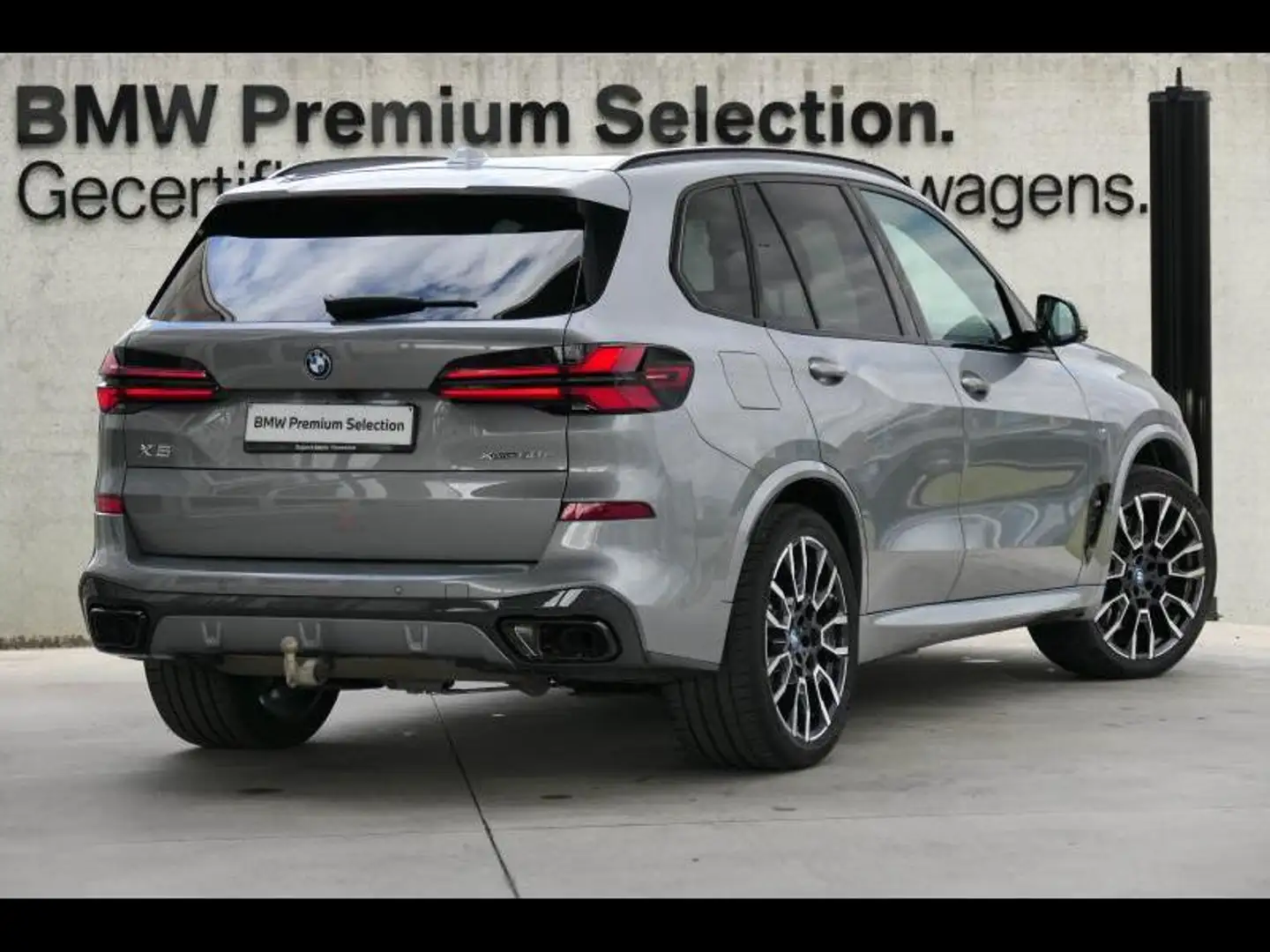 BMW X5 xDrive50e M Sport | ACC | COMF Grijs - 2