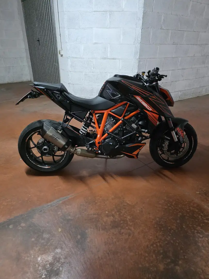 KTM 1290 Super Duke R R Nero - 1
