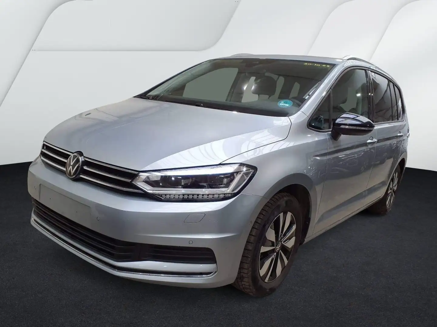 Volkswagen Touran Comfortline 2,0 TDI DSG ACC PDC SHZ AHK Silber - 2