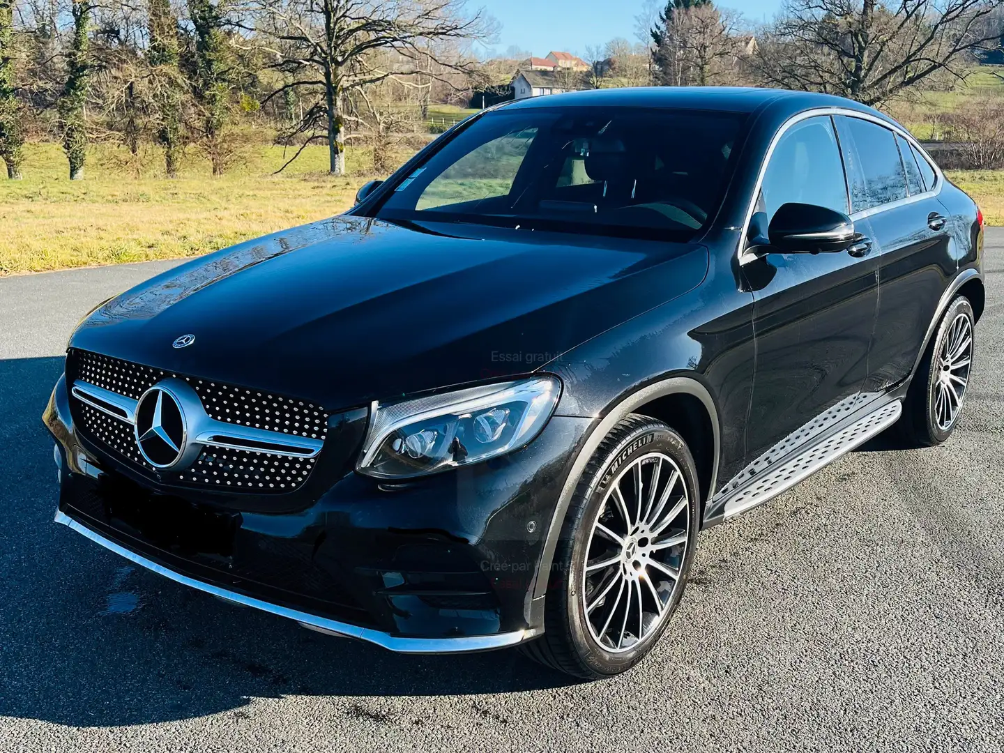 Mercedes-Benz GLC 250 Coupé d 9G-Tronic 4Matic Fascination Black - 2