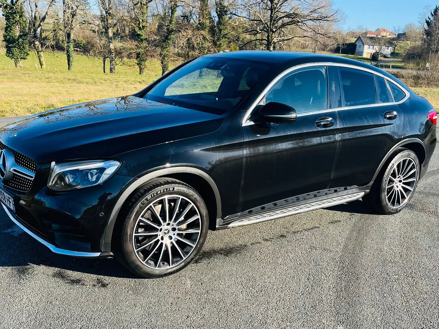 Mercedes-Benz GLC 250 Coupé d 9G-Tronic 4Matic Fascination Black - 1