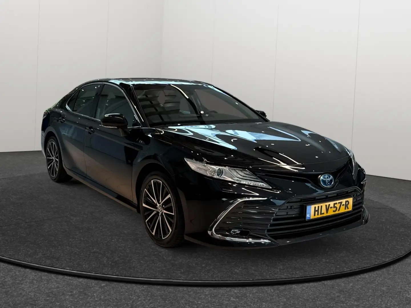 Toyota Camry 2.5 Hybrid Executive Limited | full map navi | Stu Fekete - 2