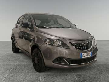 Ypsilon 1.0 FireFly 5 porte S&S Hybrid Ecochic Silver