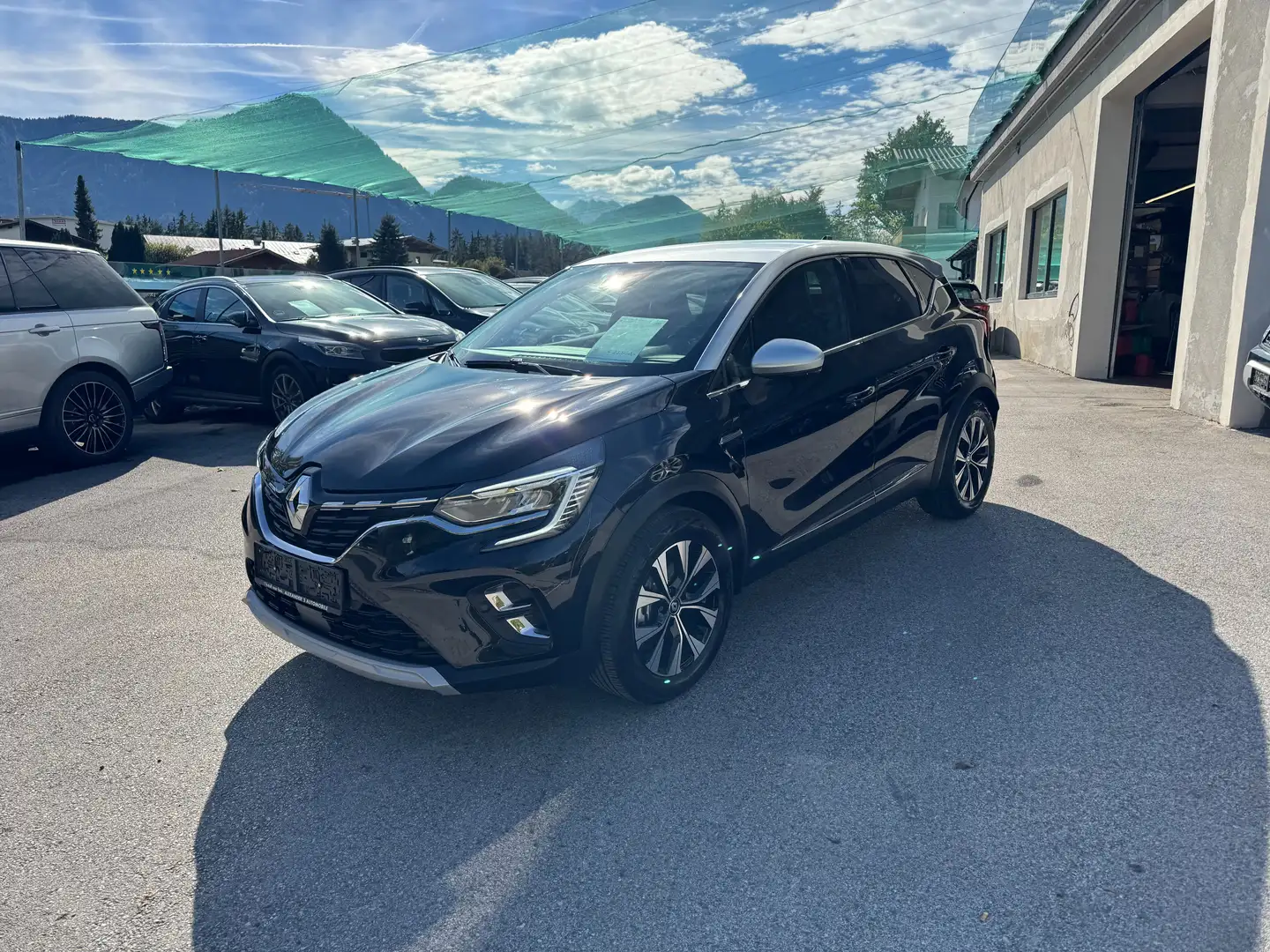 Renault Captur Techno Schwarz - 2