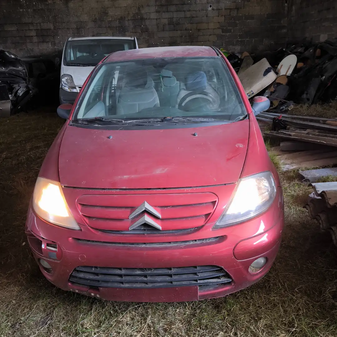 Citroen C3 1400 hdi 210000 km Rouge - 1
